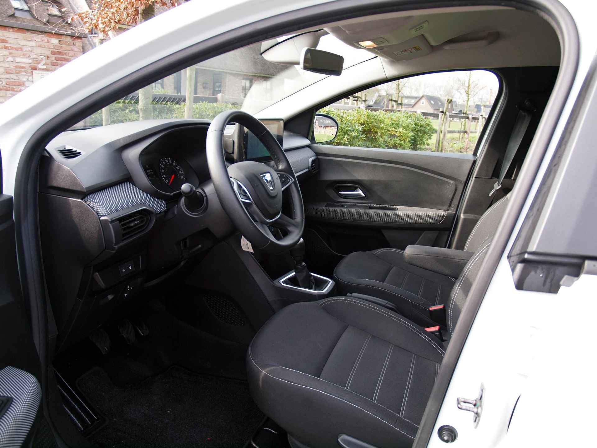 Dacia Jogger 1.0 TCe 100 Bi-Fuel Extreme 5p. LPG | Airco | Bluetooth | Cruise Control | - 2/27
