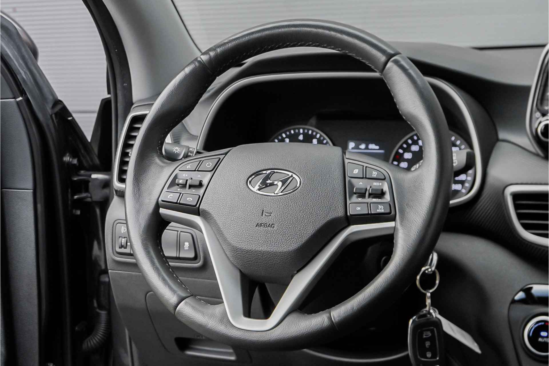 Hyundai Tucson 1.6 T-GDI Comfort Pano Trekhaak Apple CarPlay Camera - 24/44