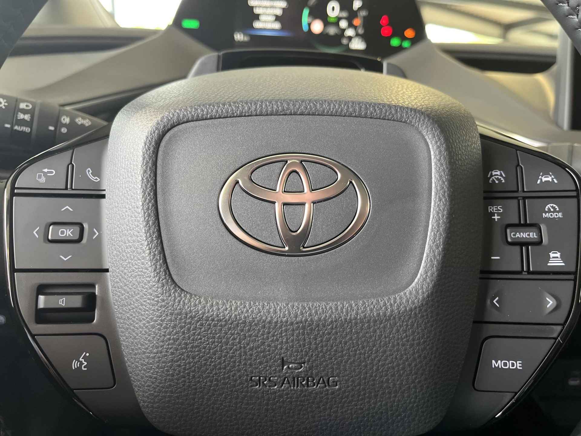 Toyota Prius 2.0 Plug-in Executive | Direct leverbaar! | Apple/Android | Navigatiesyteem | Camera | - 22/33