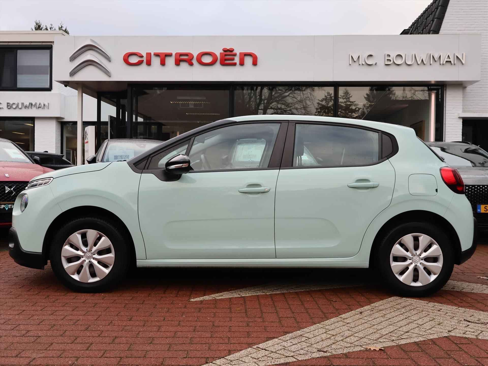 Citroen C3 PureTech 82PK Feel, Rijklaarprijs | Navigatie | Parkeersensoren | Climate control - 2/59