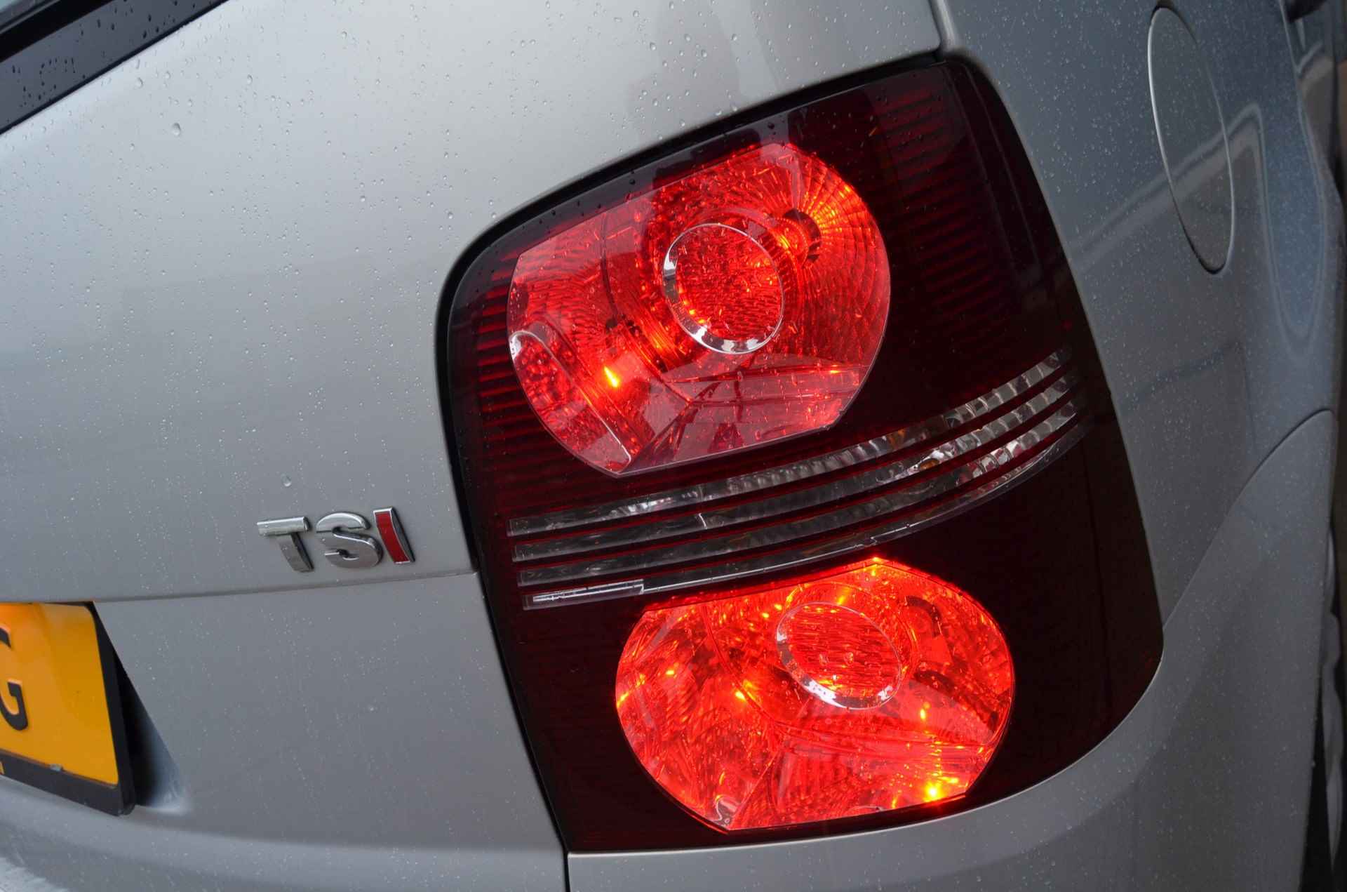 Volkswagen Touran 1.4 TSI COMFORTLINE TREKHAAK Afneembare Trekhaak . - 20/36