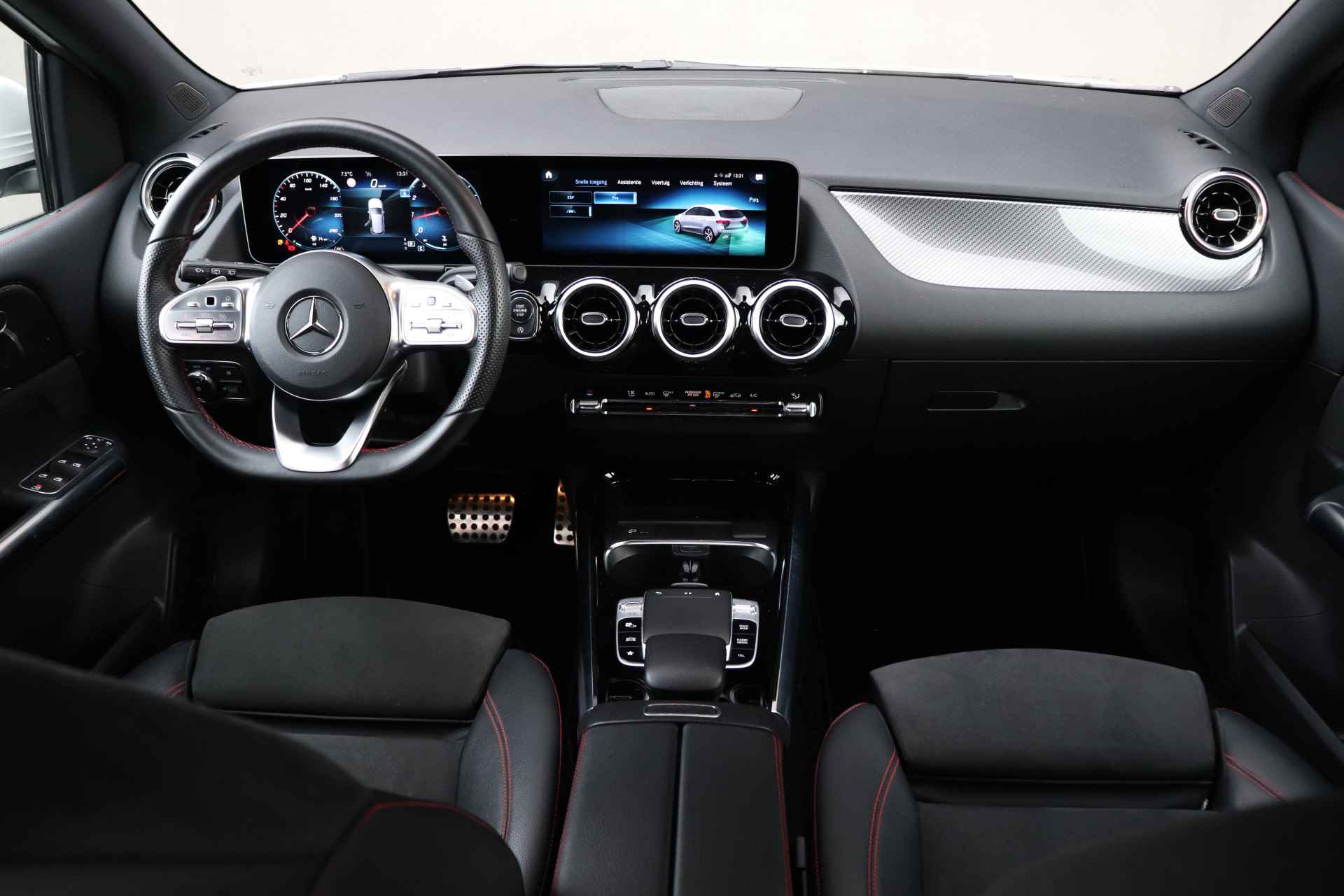 Mercedes-Benz B-Klasse 180 AMG Navi Stoelv. 19" - 3/24