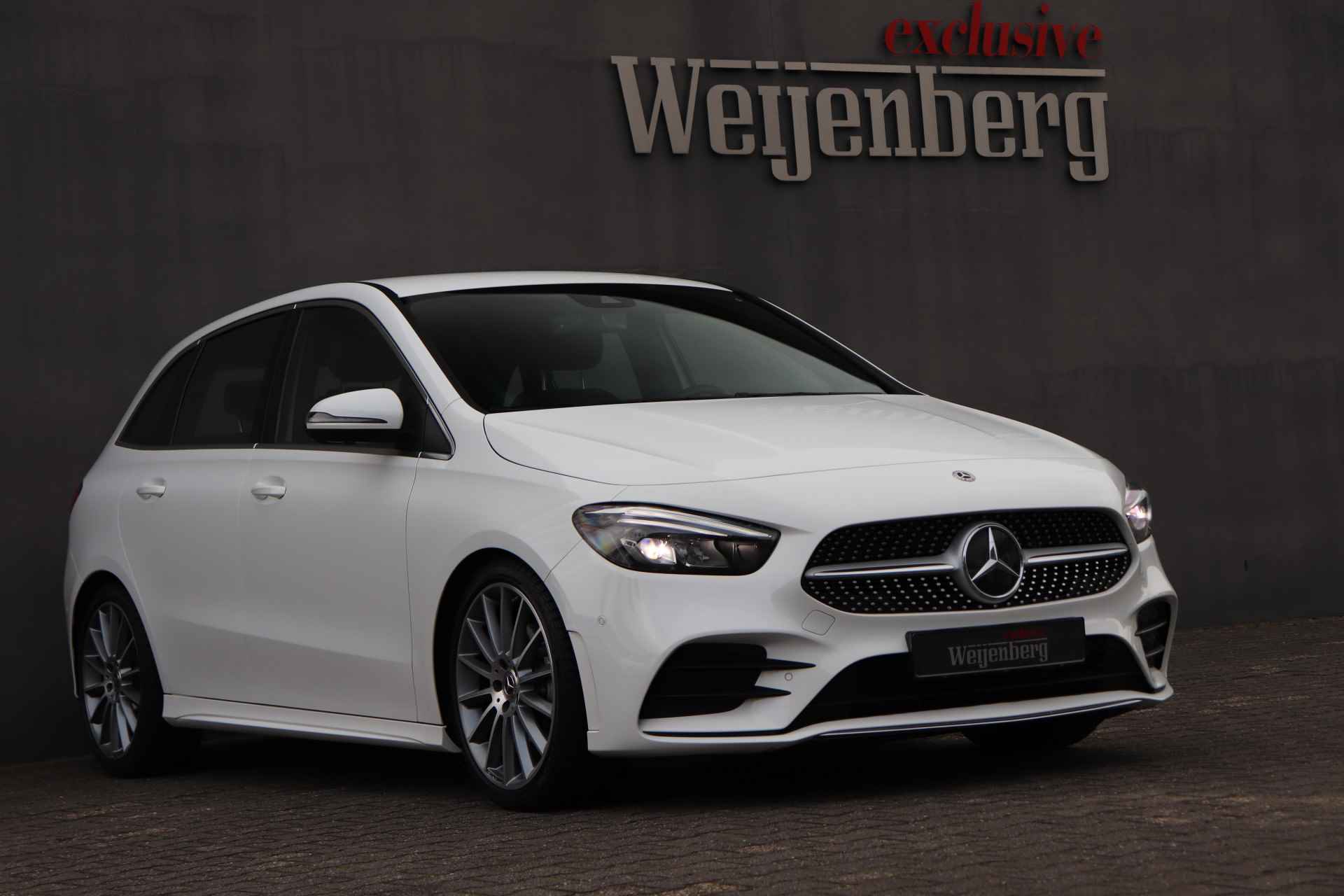 Mercedes-Benz B-Klasse 180 AMG Navi Stoelv. 19" - 20/24