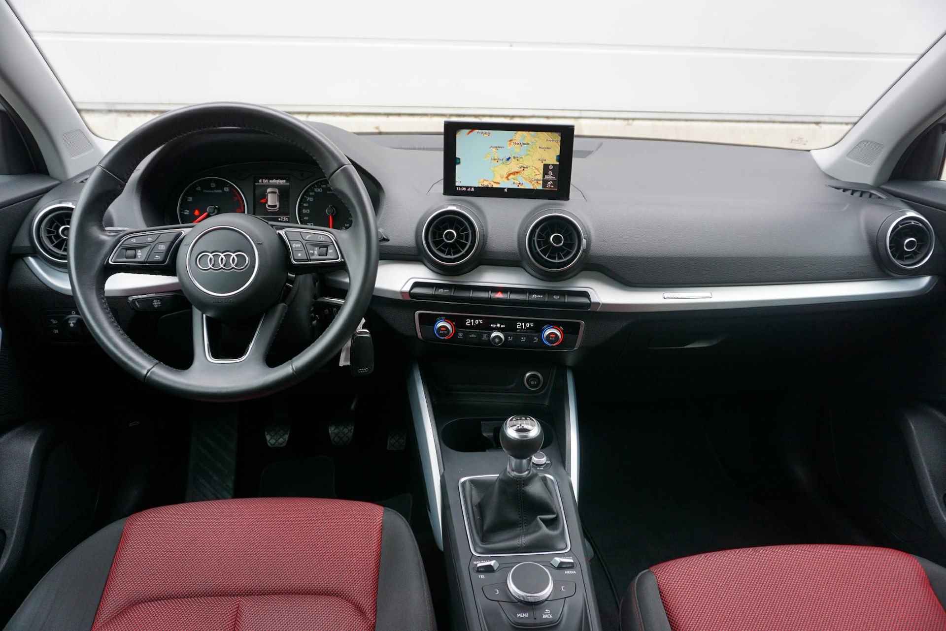 Audi Q2 30 TFSI 110pk Advanced Edition | Panoramadak | PDC Achter | Sportstoelen | 18" LMV Nieuw - 5/42