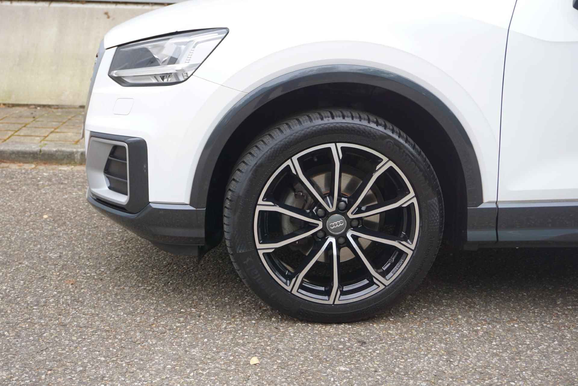 Audi Q2 30 TFSI 110pk Advanced Edition | Panoramadak | PDC Achter | Sportstoelen | 18" LMV Nieuw - 14/42