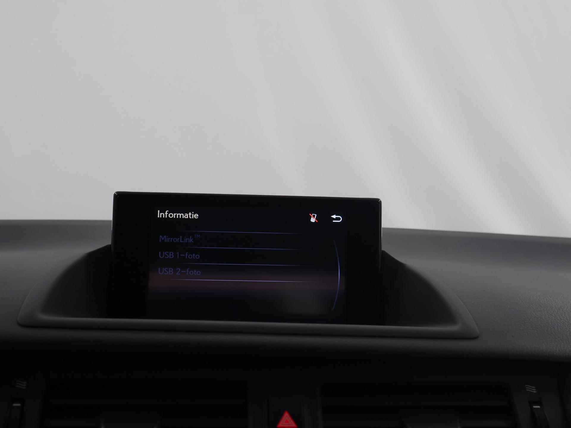 Lexus CT 200h Business Line | Digitaal dashboard | Keyless Go | Cruise Control | Carplay | - 19/47