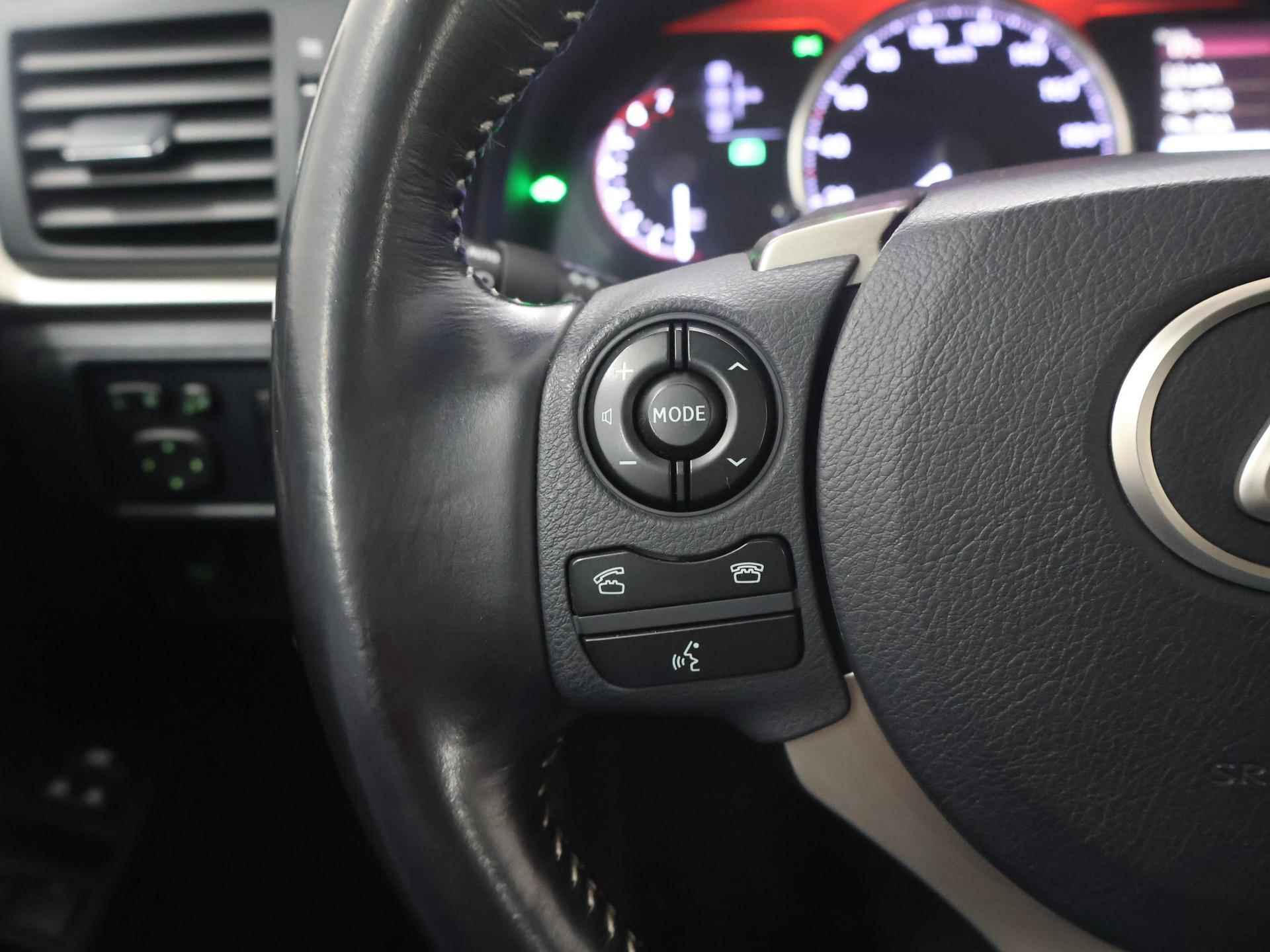 Lexus CT 200h Business Line | Digitaal dashboard | Keyless Go | Cruise Control | Carplay | - 36/47