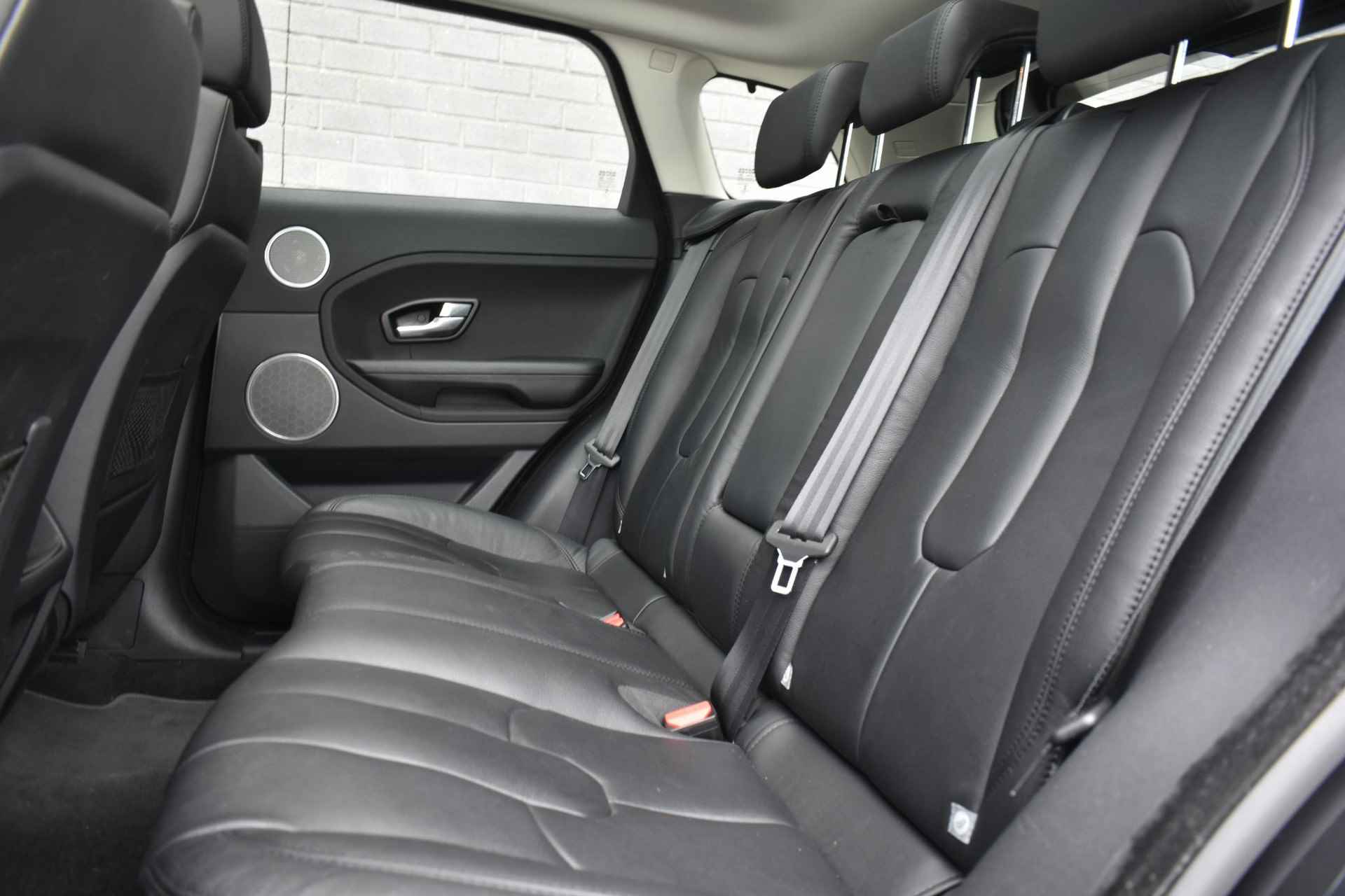 Land Rover Range Rover Evoque 2.2 TD4 4WD Pure Business Edition / Navi / Stoelverwarming / Leder / Glazen dak - 9/42