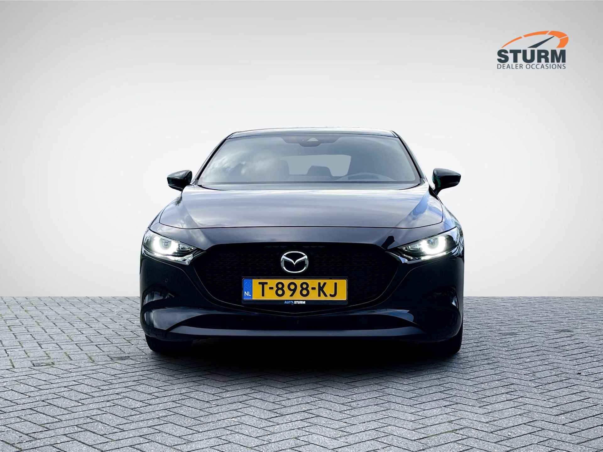 Mazda 3 2.0 e-SkyActiv-G M Hybrid 122 Comfort | Head-Up Display | BOSE Audio | 360° Camera | Stuur- + Stoelverwarming | 18'' Velgen | Rijklaarprijs! - 2/30