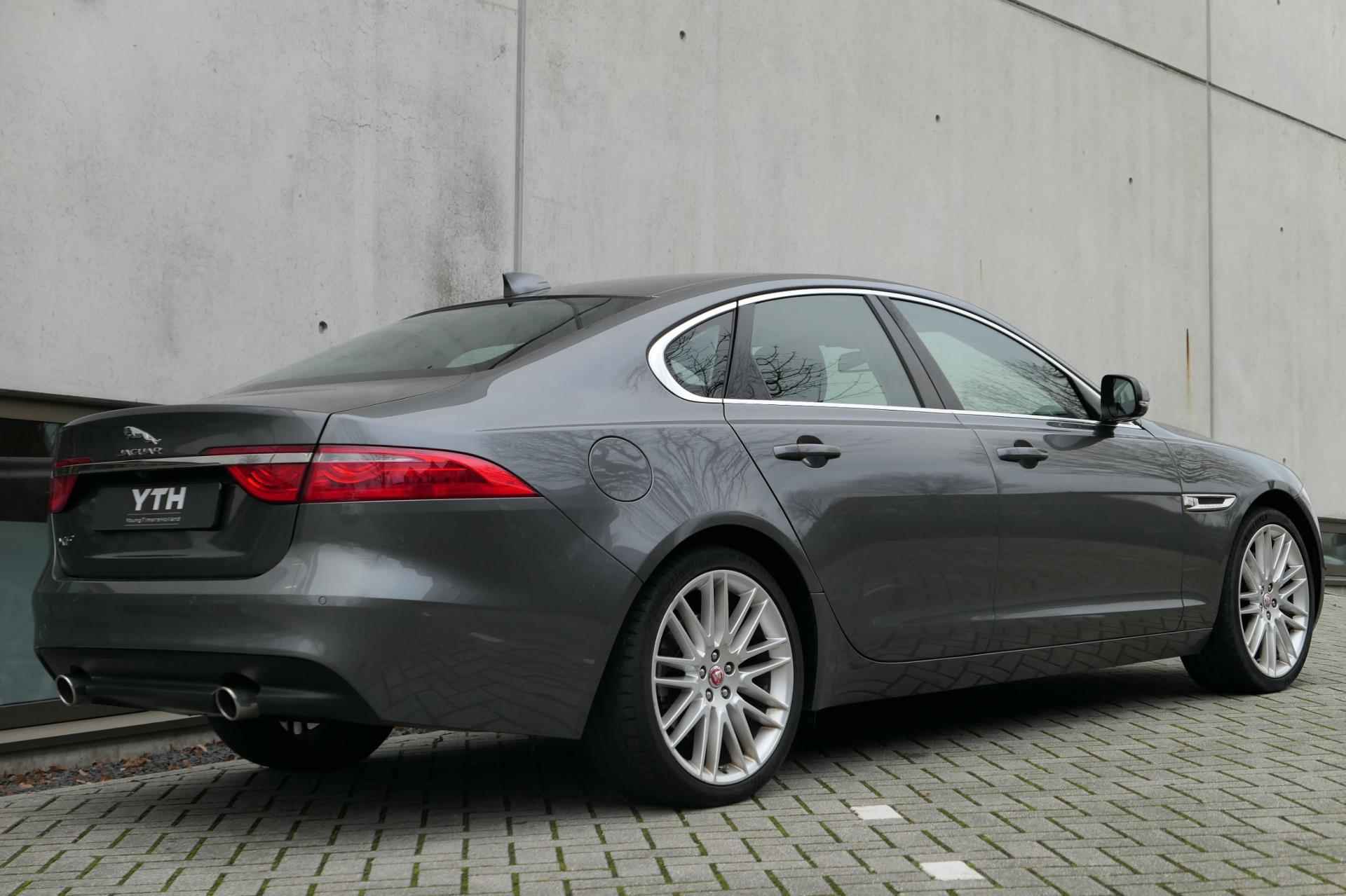 Jaguar XF 3.0 Prestige AWD SC Leder Navi Camera ACC - 8/23