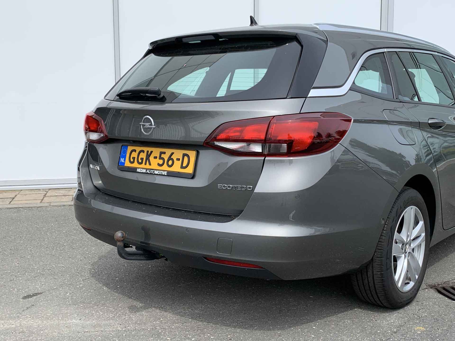 Opel Astra Sports Tourer 1.6 CDTI 110PK Innovation | NAVI | CAMERA | AGR-STOELEN | DODEHOEKBEWAKING | LED | PDC V+A | LMV 16 INCH | TREKHAAK - 8/20