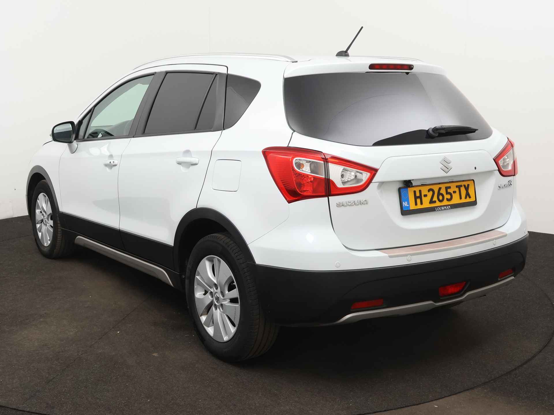 Suzuki S-Cross 1.6 Exclusive Limited - 16/44