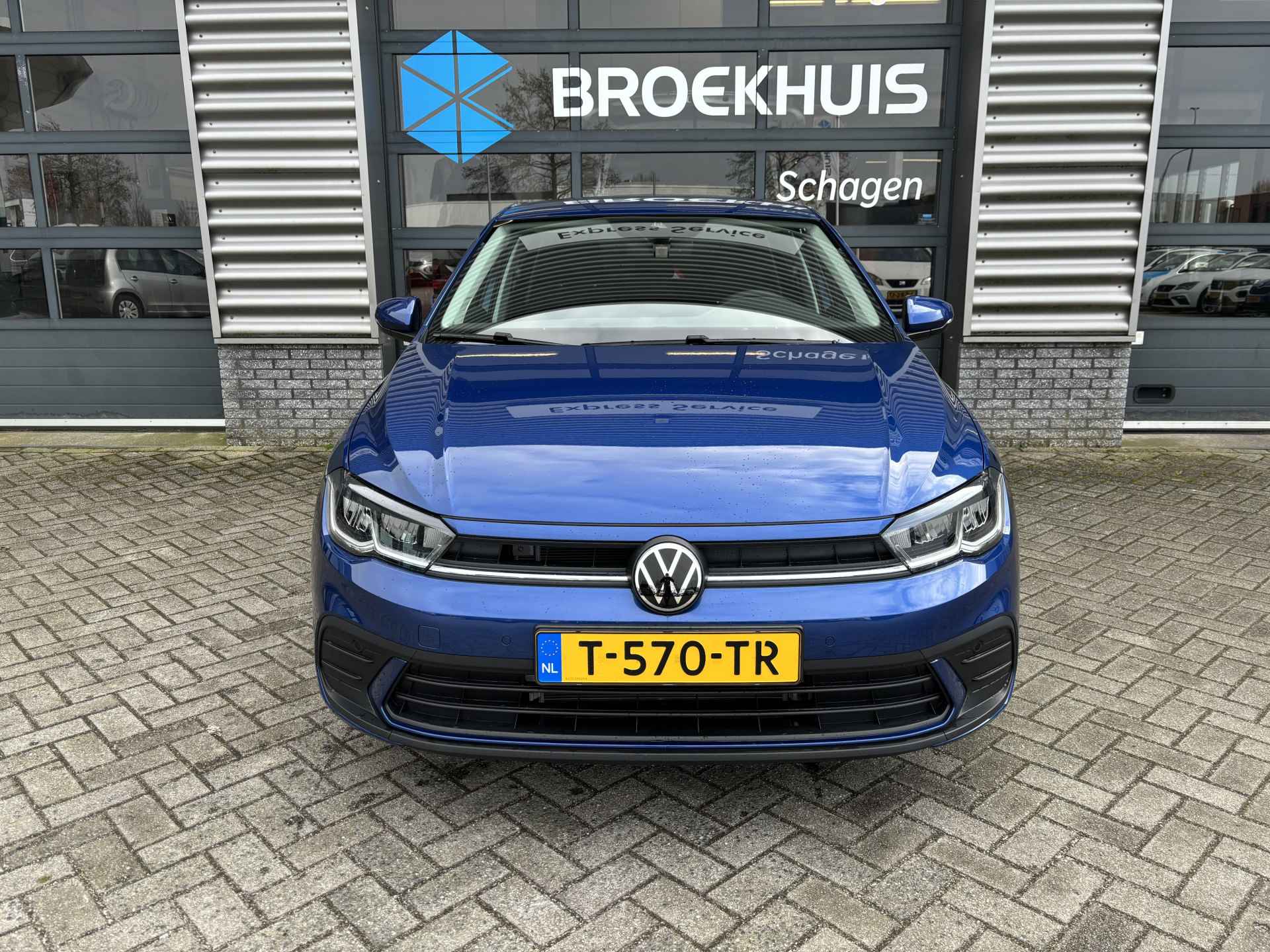 Volkswagen Polo 1.0 TSI 95 pk Life | Parkeer sensoren | Navigatie | Cruise control adaptief | - 3/31