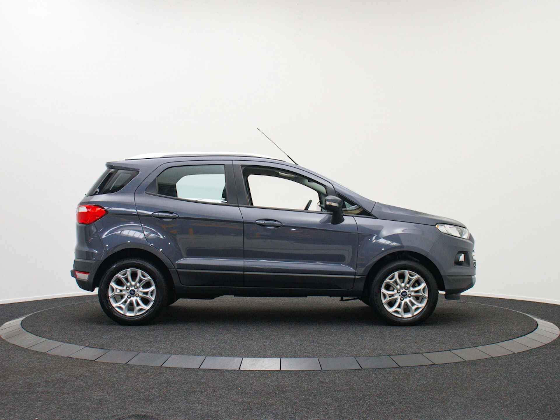 Ford EcoSport 1.0 EcoB. Titanium | Navigatie | Keyless - 6/36