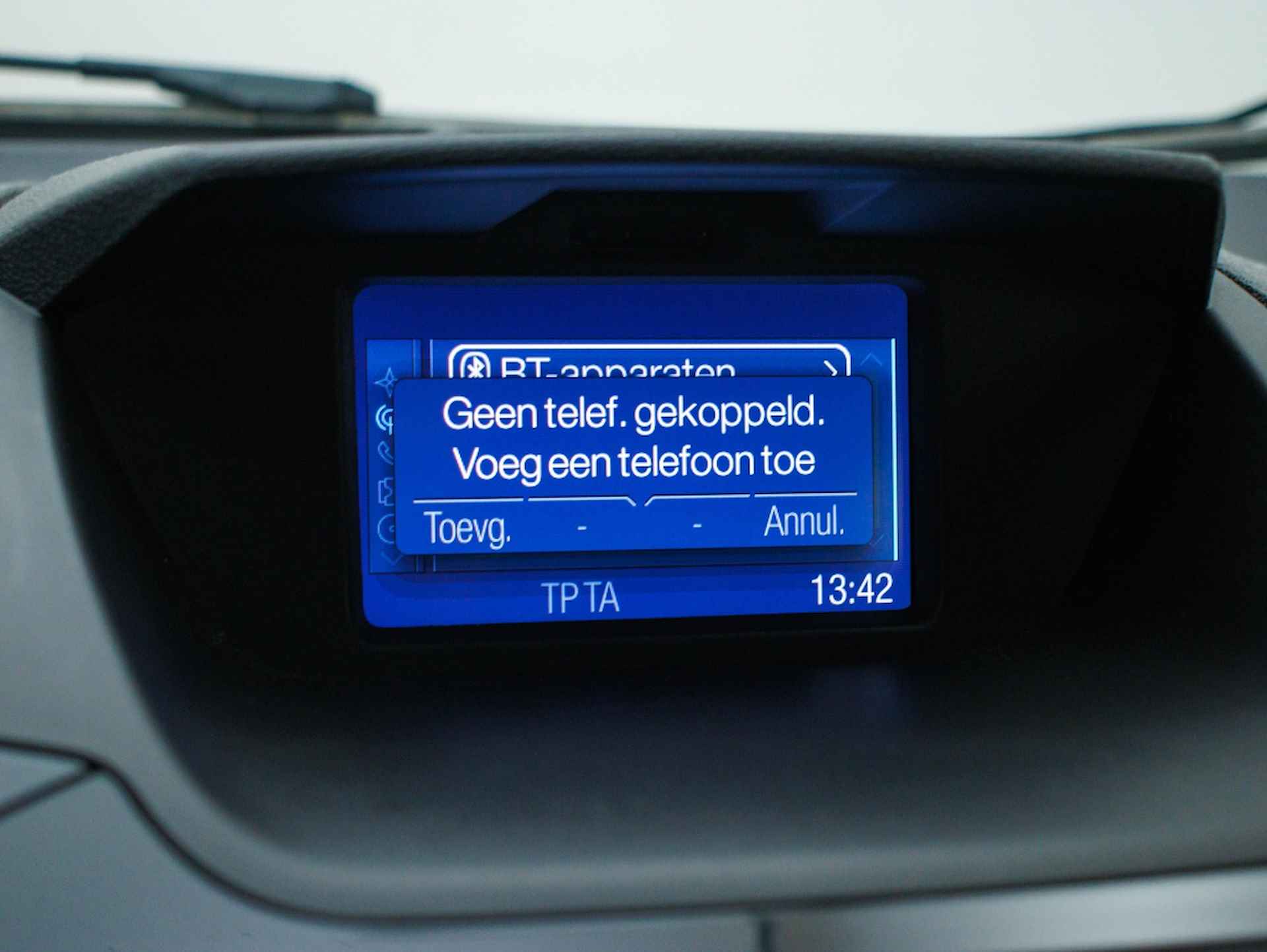 Ford EcoSport 1.0 EcoB. Titanium | Navigatie | Keyless - 31/36