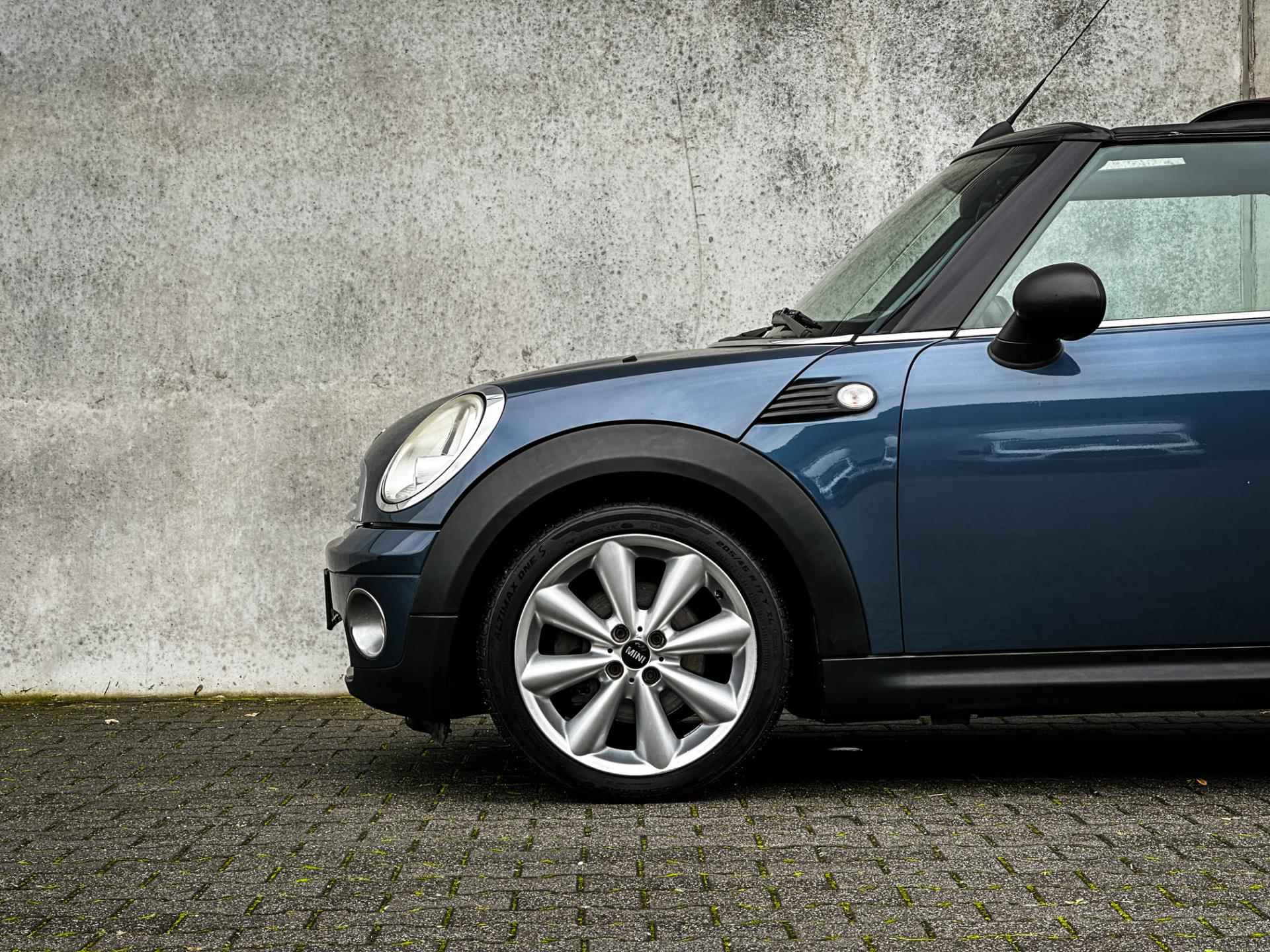 Mini Mini Cabrio 1.6 Cooper Chili | Org. NL | Clima | Cruise | Navi | Leder | Stoelverw. | Metalic lak | - 10/40