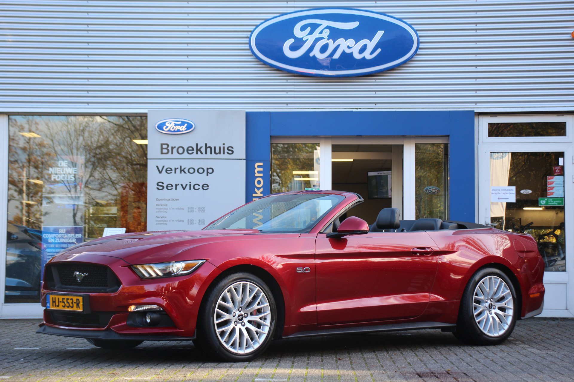 Ford Mustang Convertible 5.0 GT AUTOMAAT | UNIEK: NL-AUTO! | DEALER OH! | FULL OPTION | LEDER | CUSTOM PACK | PDC