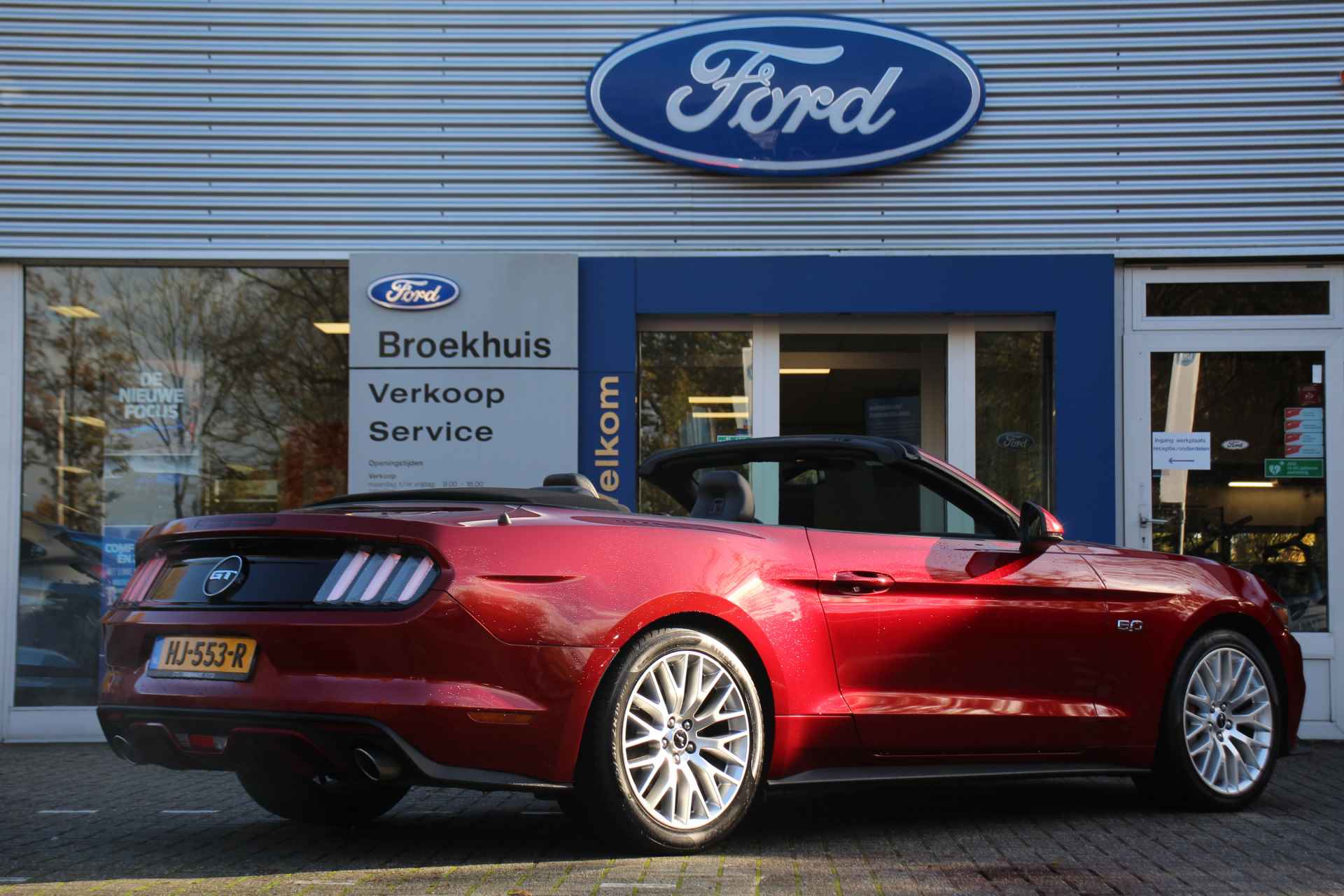 Ford Mustang Convertible 5.0 GT AUTOMAAT | UNIEK: NL-AUTO! | DEALER OH! | FULL OPTION | LEDER | CUSTOM PACK | PDC - 4/31