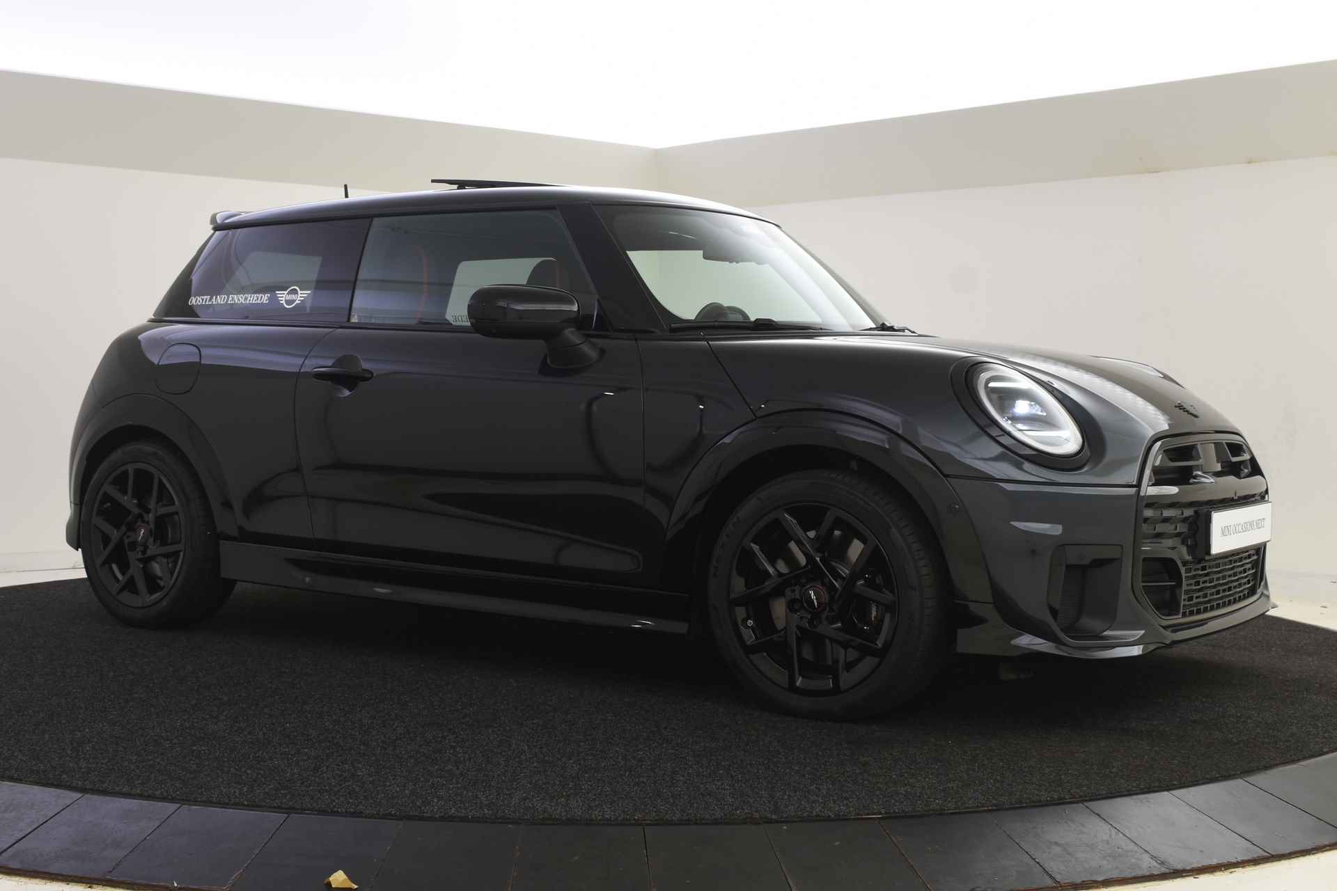 MINI Hatchback Cooper S Automaat / JCW / Pakket XL / 17" John Cooper Works Sprint Spoke black - 23/42