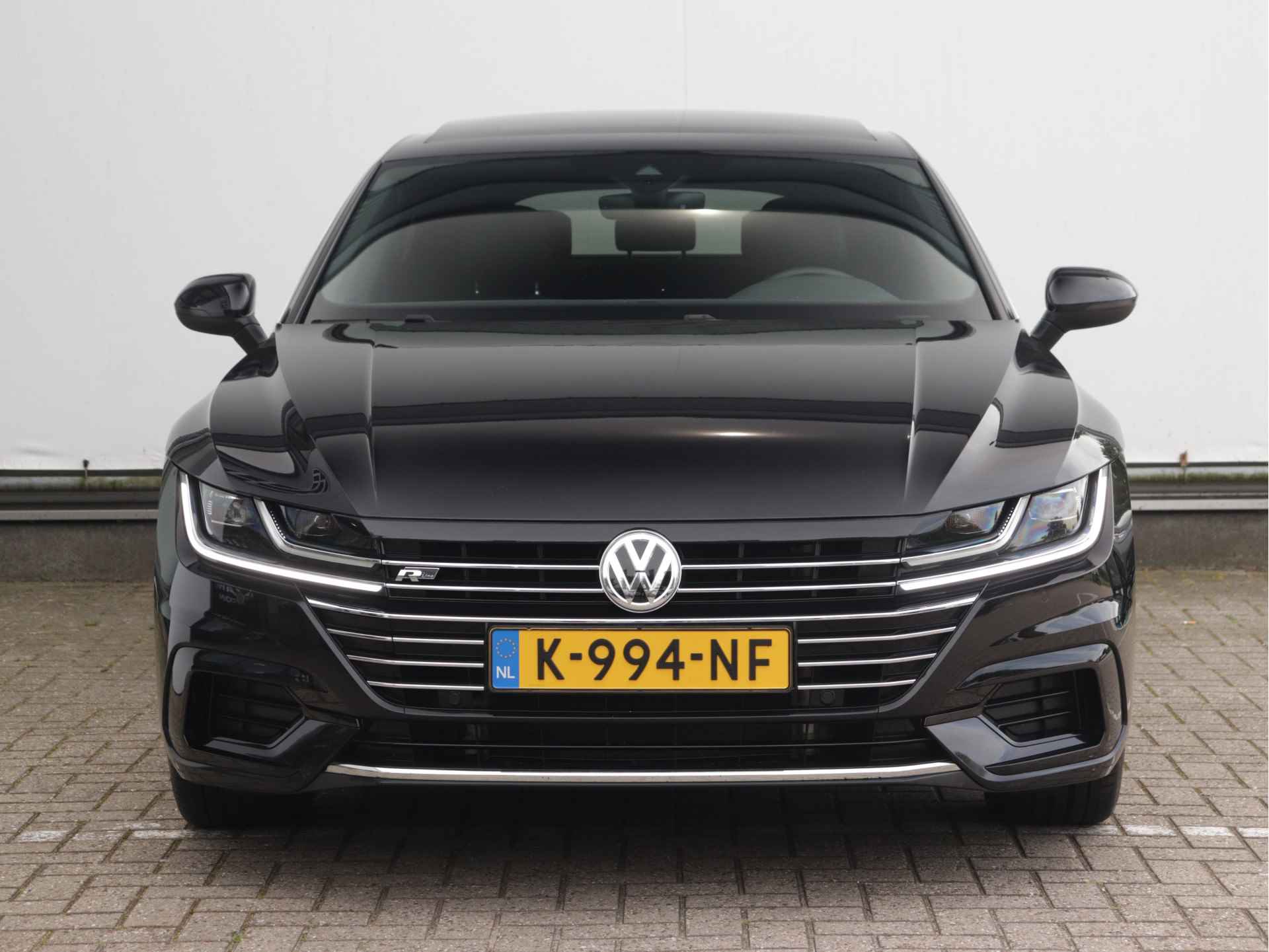 Volkswagen Arteon 2.0 TSI Business R 190pk Automaat | Bearlock | Panoramadak | Stoelverwarming V+A | Navigatie | Sfeerverlichting | App-Connect | 19" Montevideo | - 4/84