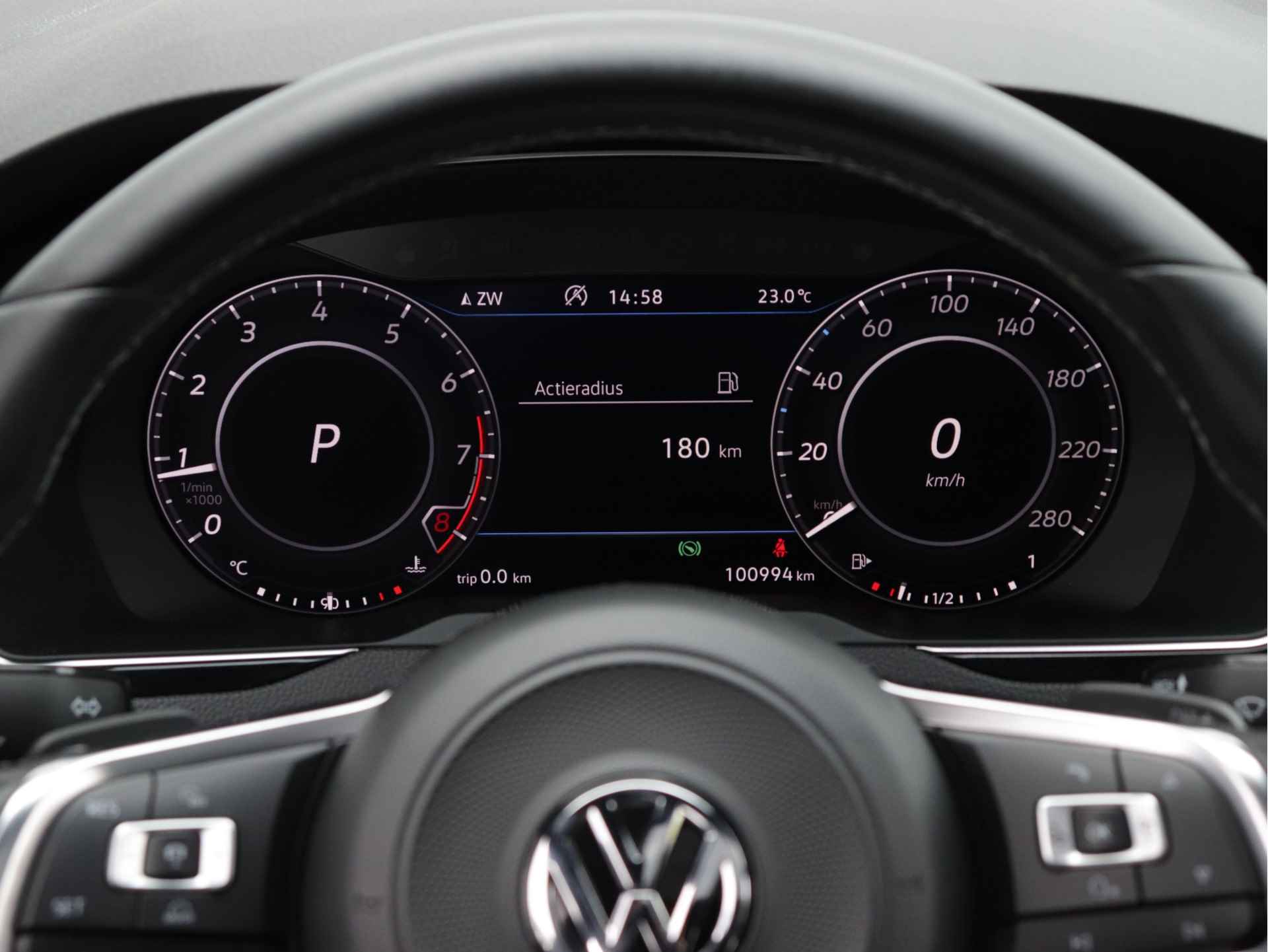 Volkswagen Arteon 2.0 TSI Business R 190pk Automaat | Bearlock | Panoramadak | Stoelverwarming V+A | Navigatie | Sfeerverlichting | App-Connect | 19" Montevideo | - 12/84