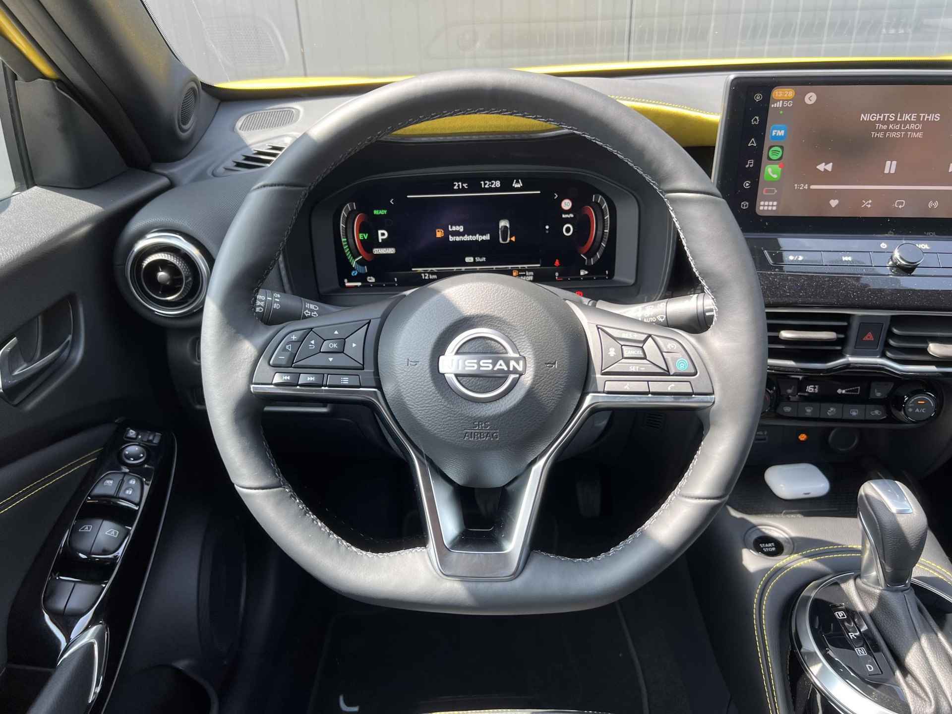 Nissan Juke 1.6 Hybrid 143 N-Sport | 360° Rondomzichtcamera | Cruise Control Adaptief | Stoelverwarming - 30/31