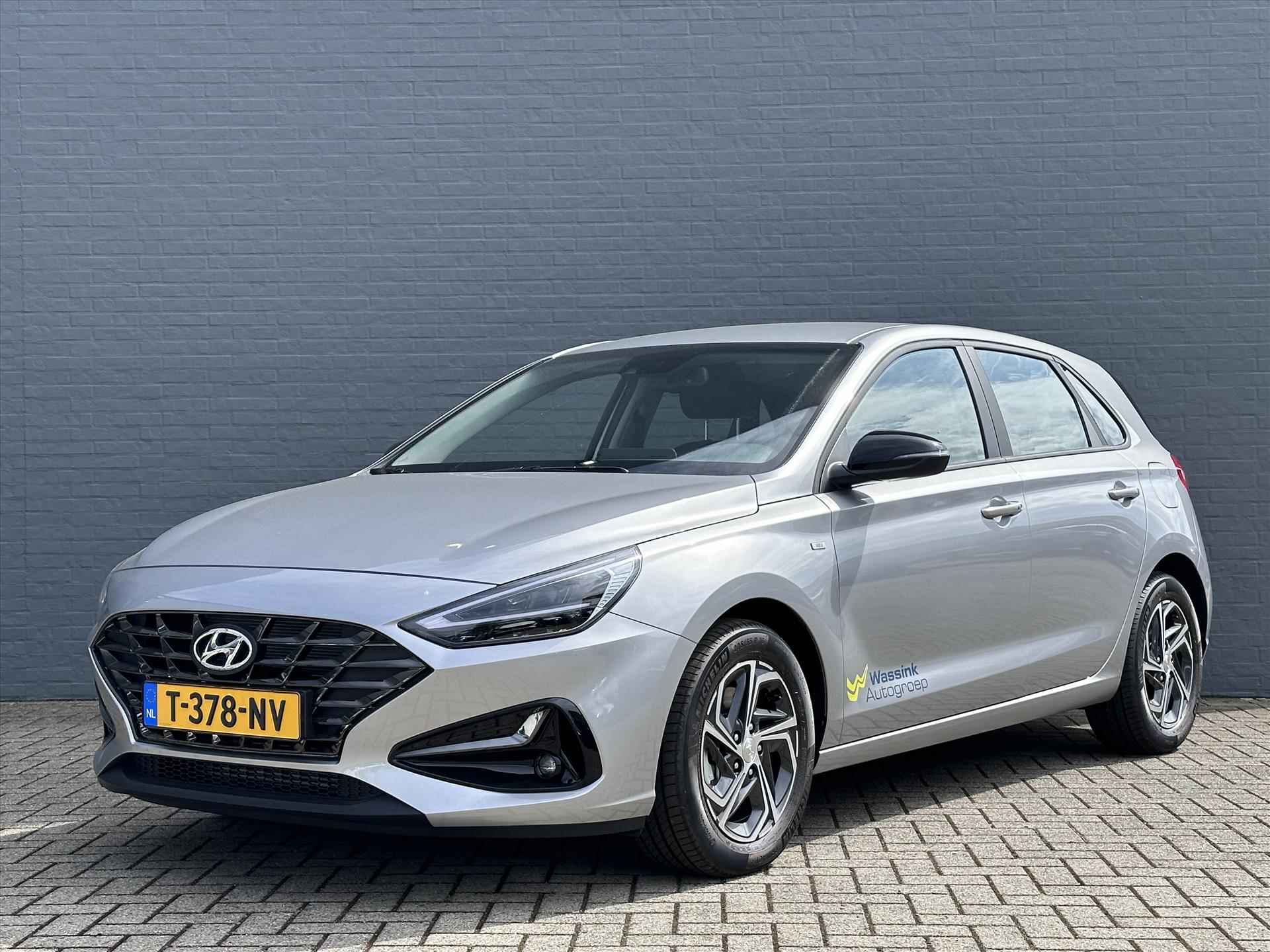 HYUNDAI I30 1.0 T-GDI 48V 120pk Comfort Smart | DEMO | Apple Carplay/Android Auto | Lane Assist | - 2/35