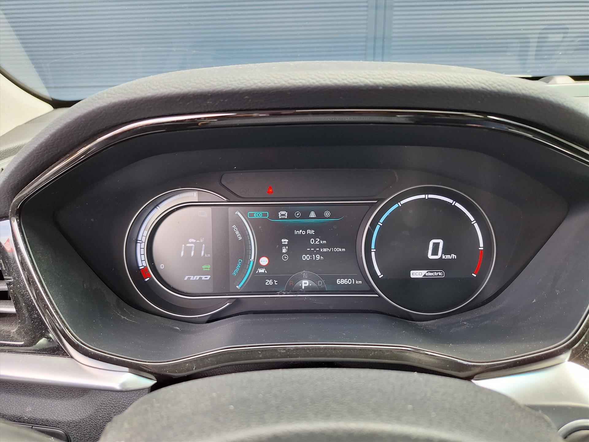 KIA e-Niro Elektrisch 204pk Aut ExecutiveLine | Full led | Leder | Stoelventilatie | Jbl audio | Navigatie | Camera - 10/29