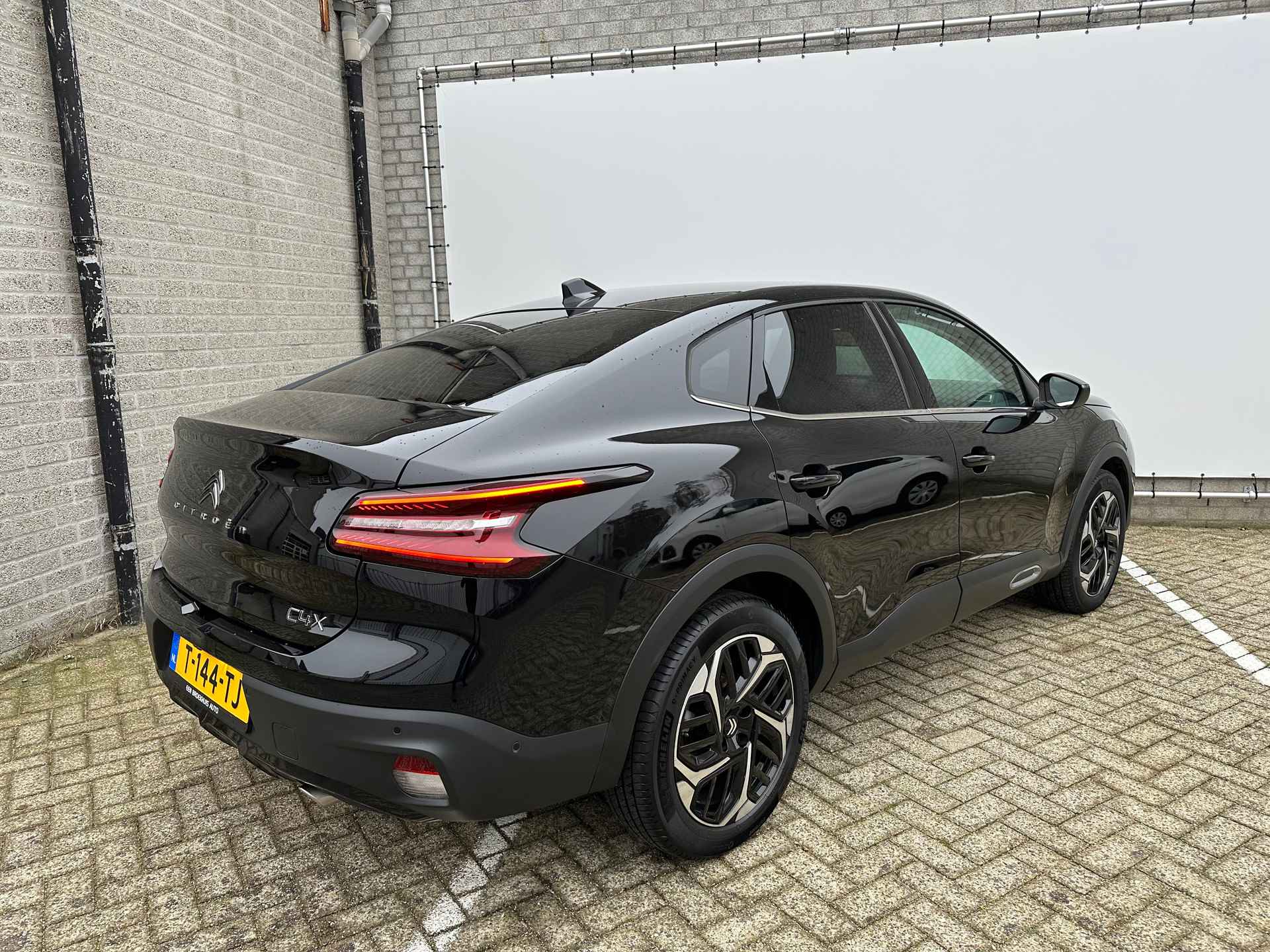 Citroen C4 X 1.2 Puretech Shine| Apple Carplay/Android Auto|telefoonintegratie premium | comfortstoel(en) | cruise control adaptief met Stop&Go - 6/34