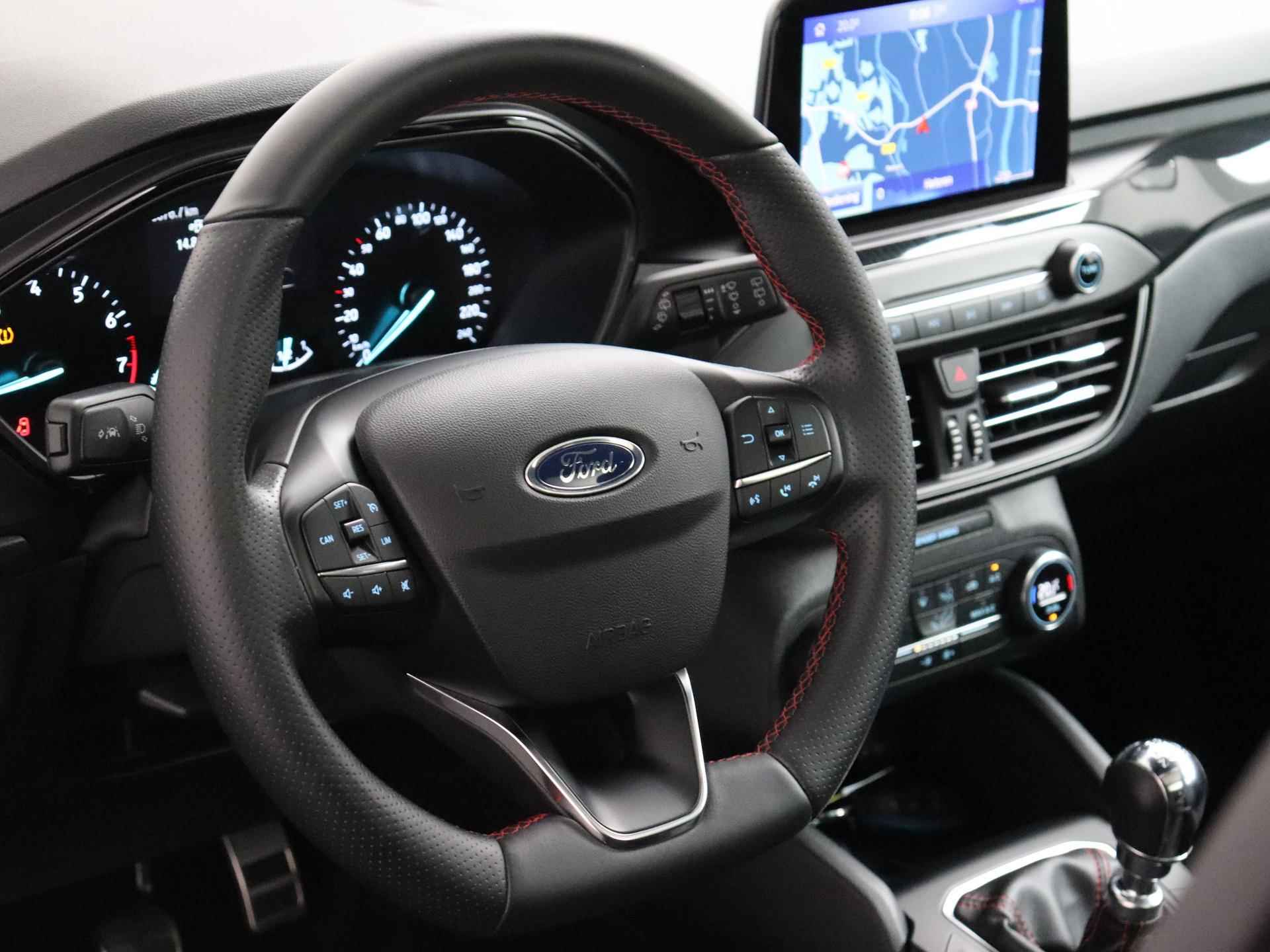 Ford Focus Wagon 1.0 EcoBoost ST Line Business | Schuifkantel-dak | LED | Carplay! - 20/39