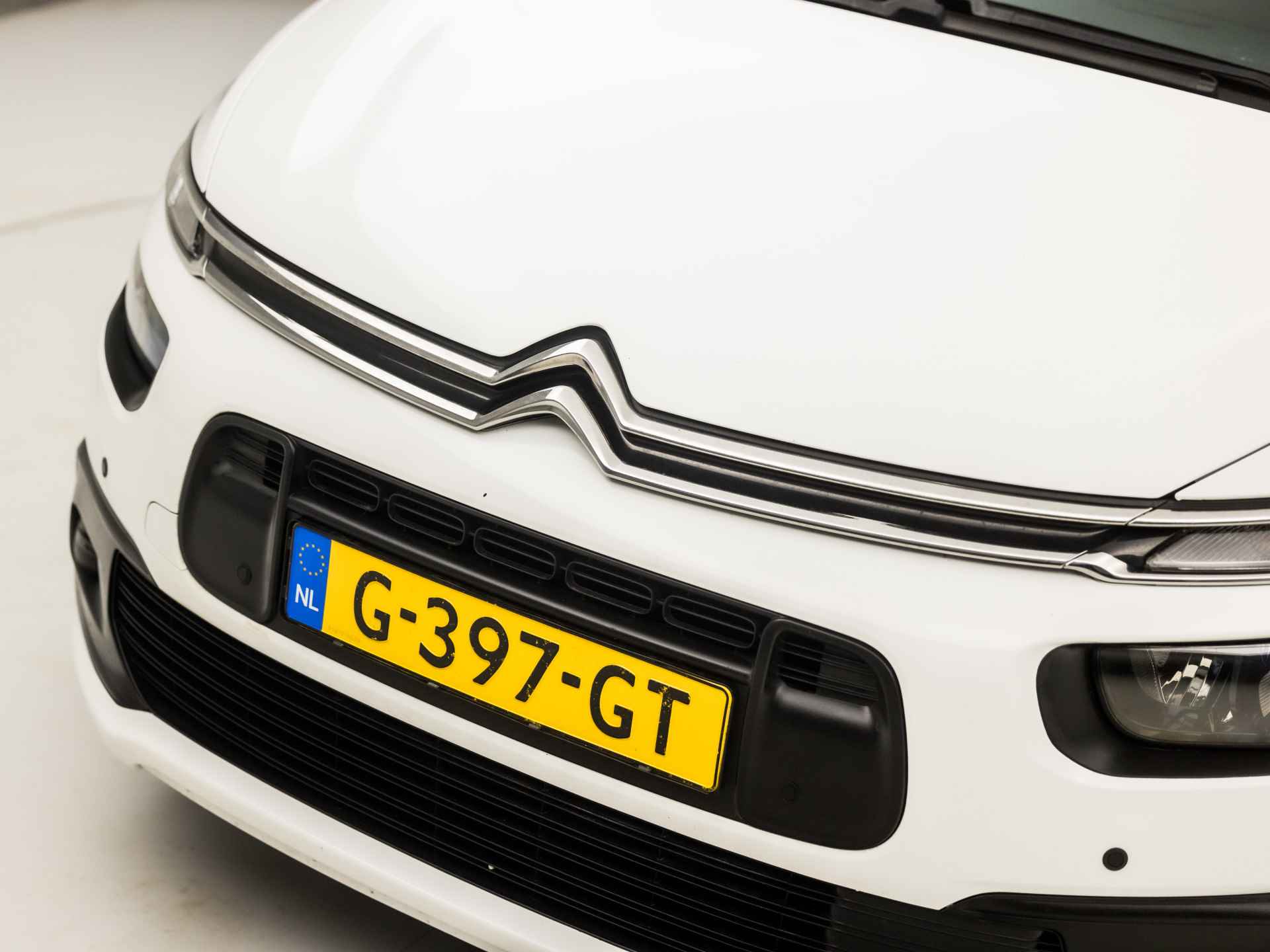 Citroën Grand C4 Spacetourer 1.2 PureTech Deluxe 7 Persoons (DIGITAL COCKPIT, SCHERM, CLIMATE, SPORTSTOELEN, ELEK PAKKET, NIEUWE APK, PARKEERSENSOREN, CRUISE, NIEUWSTAAT) - 28/32