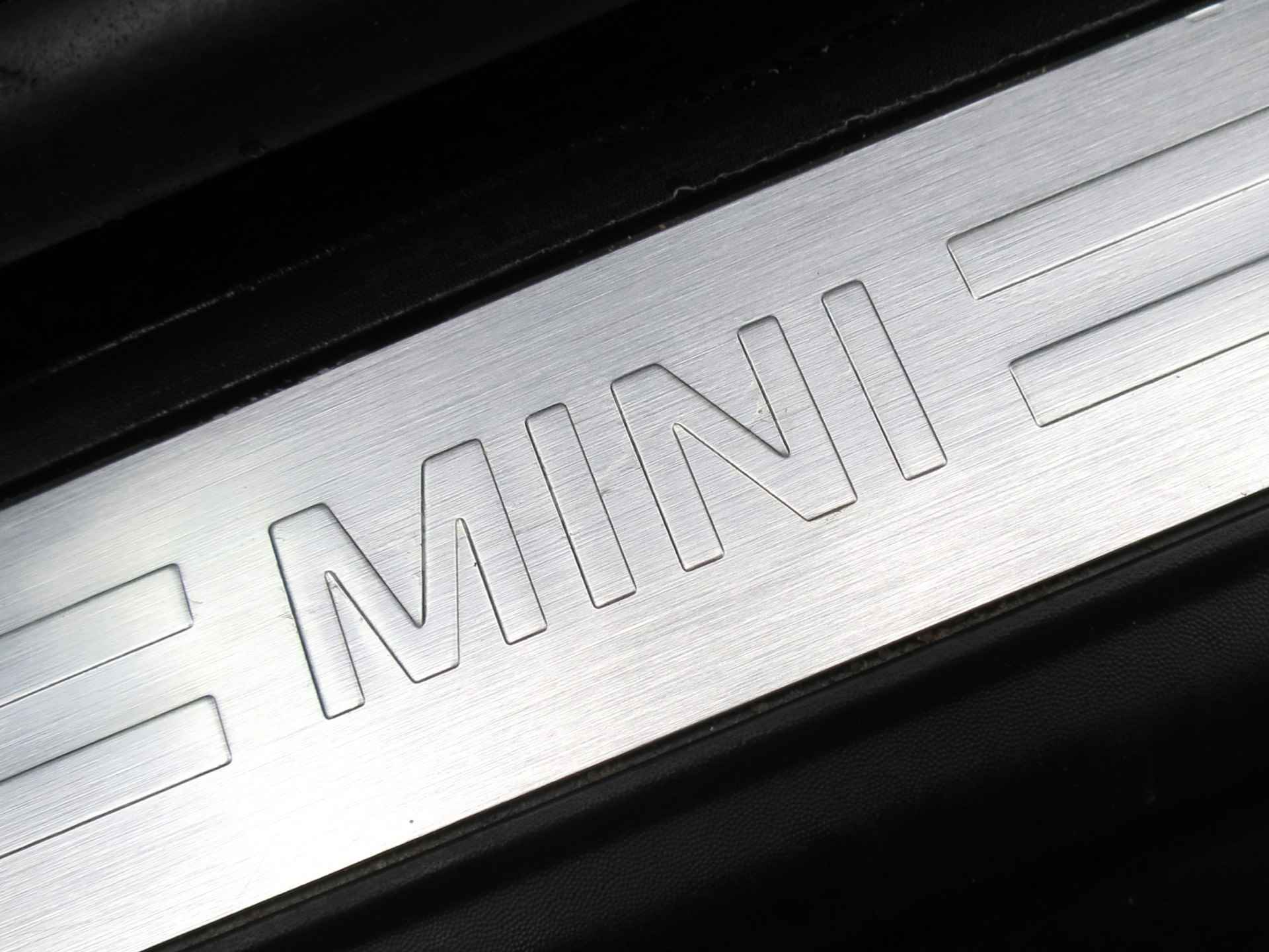MINI Mini 1.5 Salt F56 LCI met Apple Carplay, Navi, A.Camera en DAB - 36/44