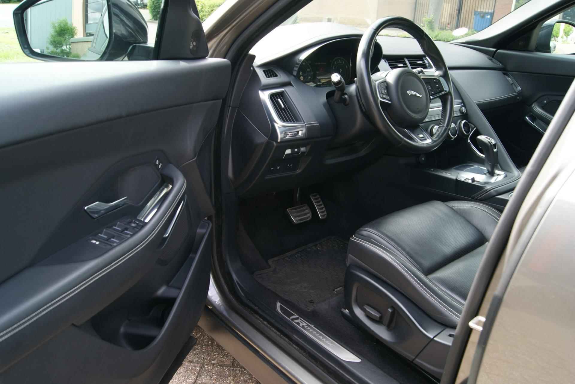 Jaguar E-PACE 2.0 P250 AWD R-Dynamic HSE|Pano|Led|Virtual|Leder - 22/70