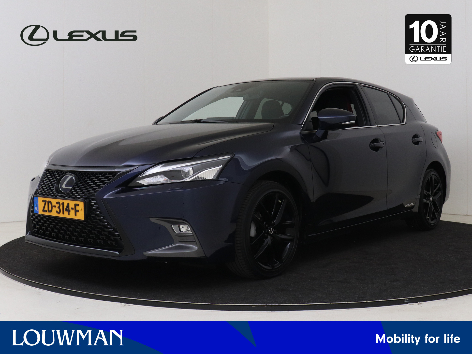 Lexus CT 200h Sport Edition | Premium Navigatie | Safety System | 17" LM Velgen |