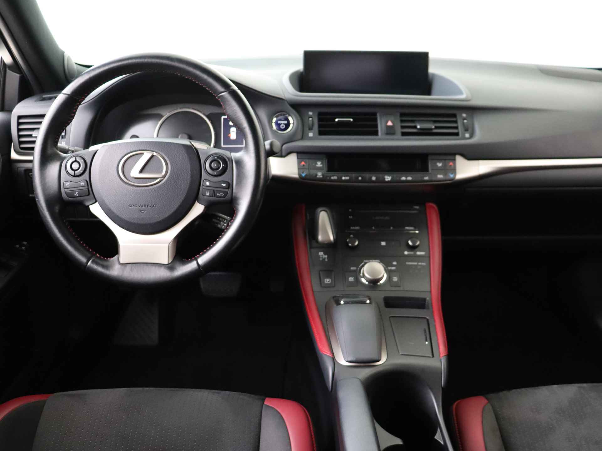 Lexus CT 200h Sport Edition | Premium Navigatie | Safety System | 17" LM Velgen | - 6/48