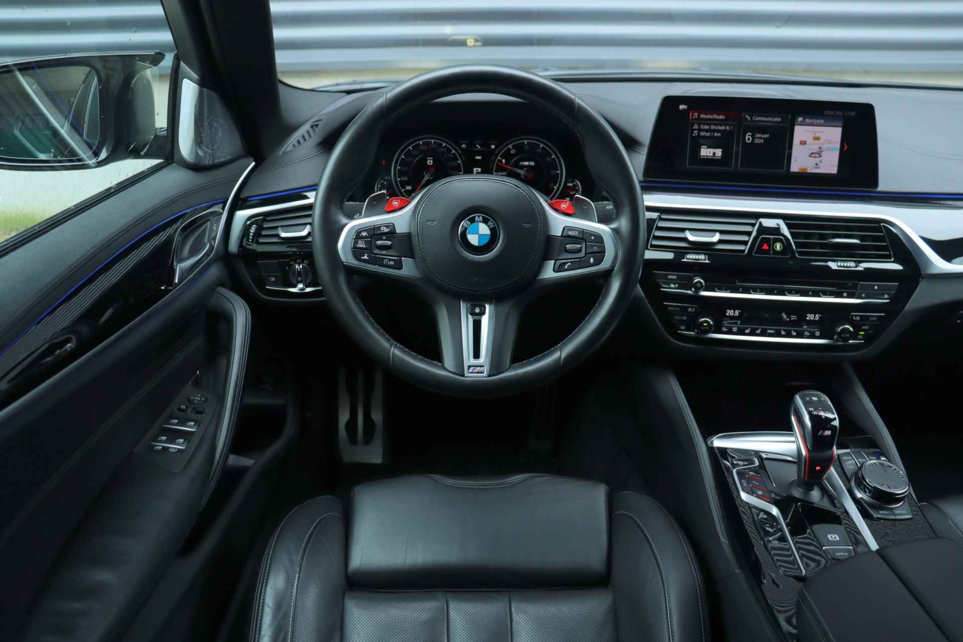 BMW M5 Competition | High Executive / M Sport / Driving Assistant Plus / M Drivers Package / B & W / Parking Assistant Plus - Spring Sale - 8/46