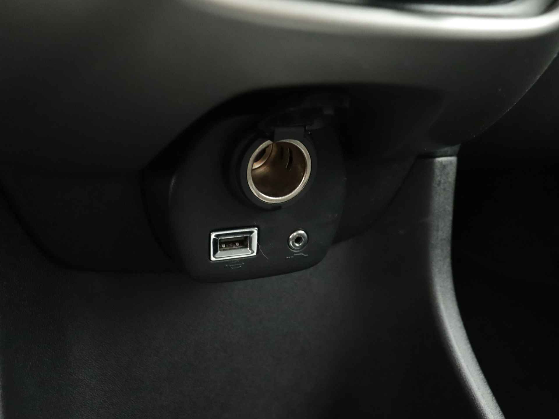 Toyota Aygo 1.0 VVT-i x-nav | Camera | Airco | - 32/39