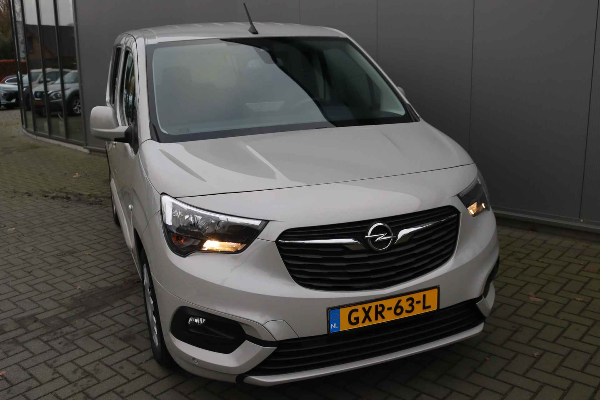 Opel Combo Life 1.2 Turbo 110PK Edition+ 7-pers/Carplay-android/Winter-pack/Camera/Adaptive-cruise - 9/33