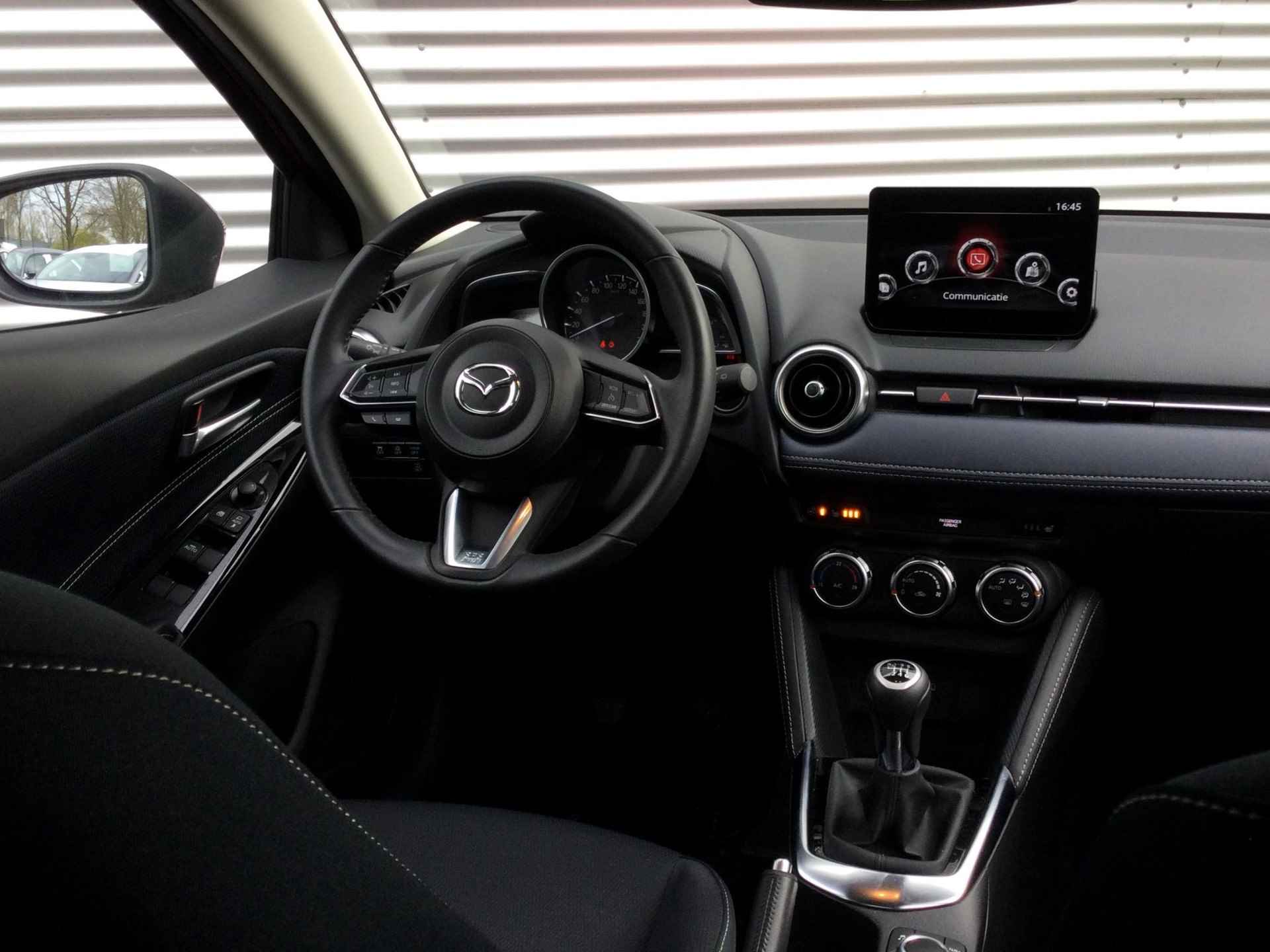 Mazda 2 1.5 Skyactiv-G Luxury Stuur/Stoelverwarming | Applecarplay | Cruise | - 9/22
