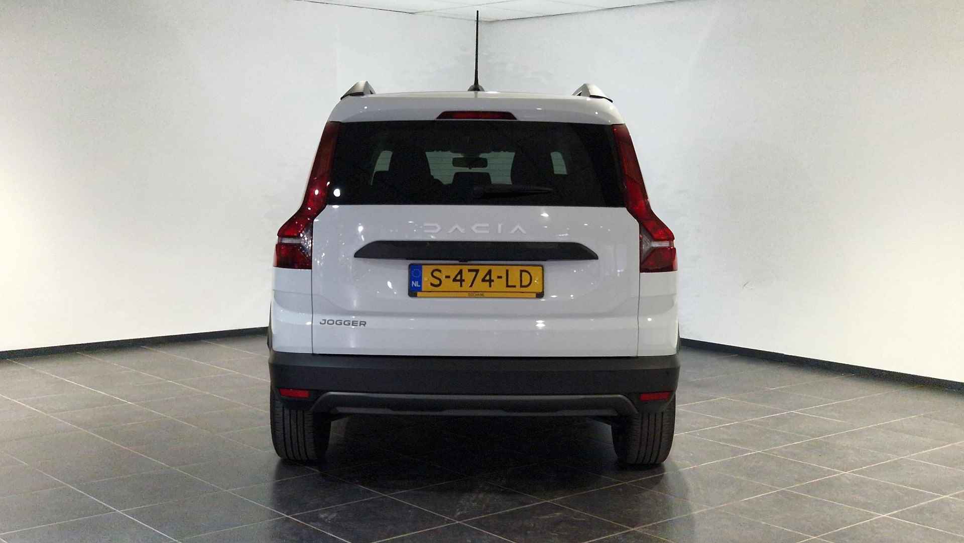 Dacia Jogger 1.0 TCe 110 Expression 7p. | Navigatie | Camera - 10/25