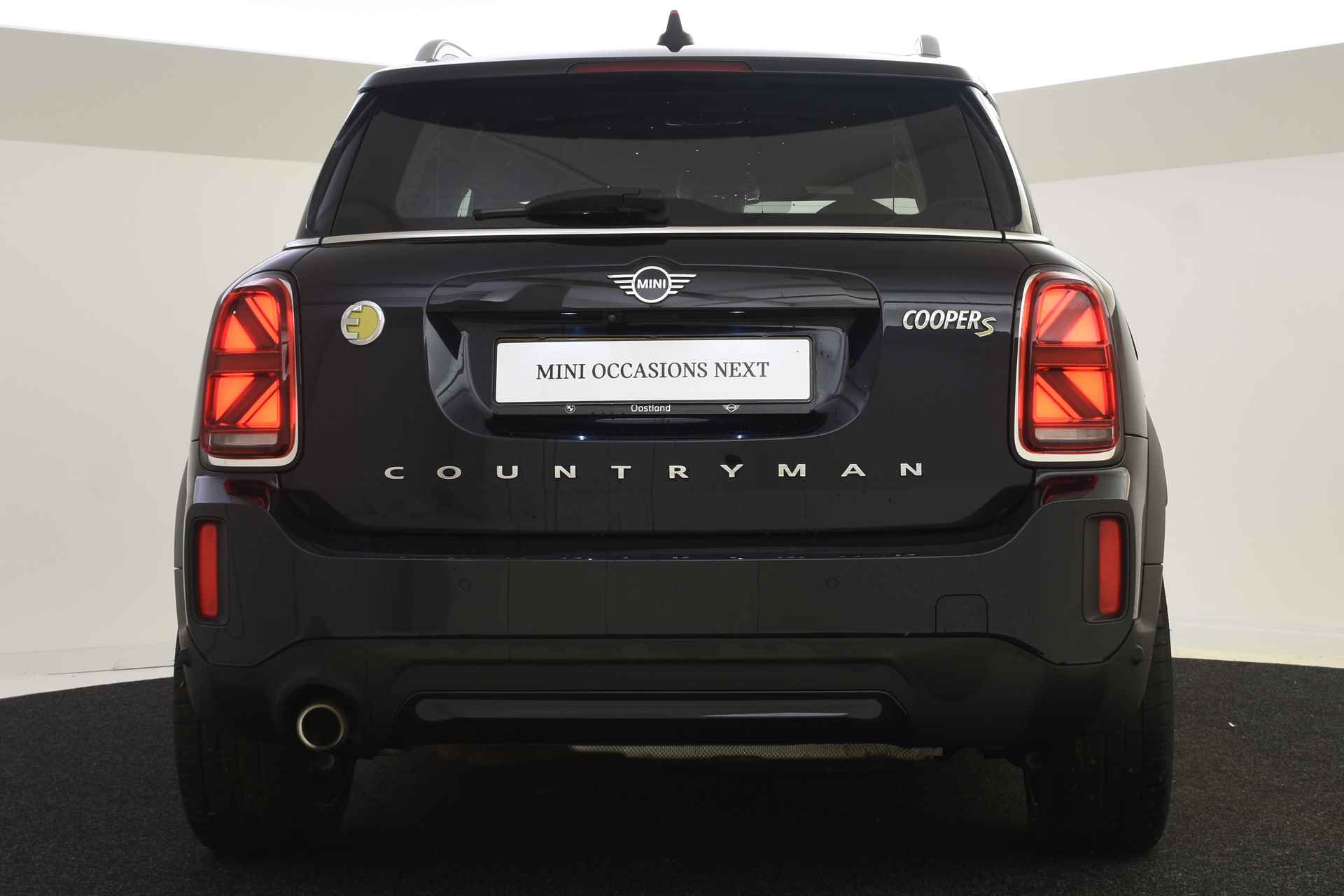 MINI Countryman Cooper SE ALL4 Classic Automaat / Achteruitrijcamera / Active Cruise Control / Comfort Access / LED / Park Assistant / Head-Up / Comfortstoelen - 24/44