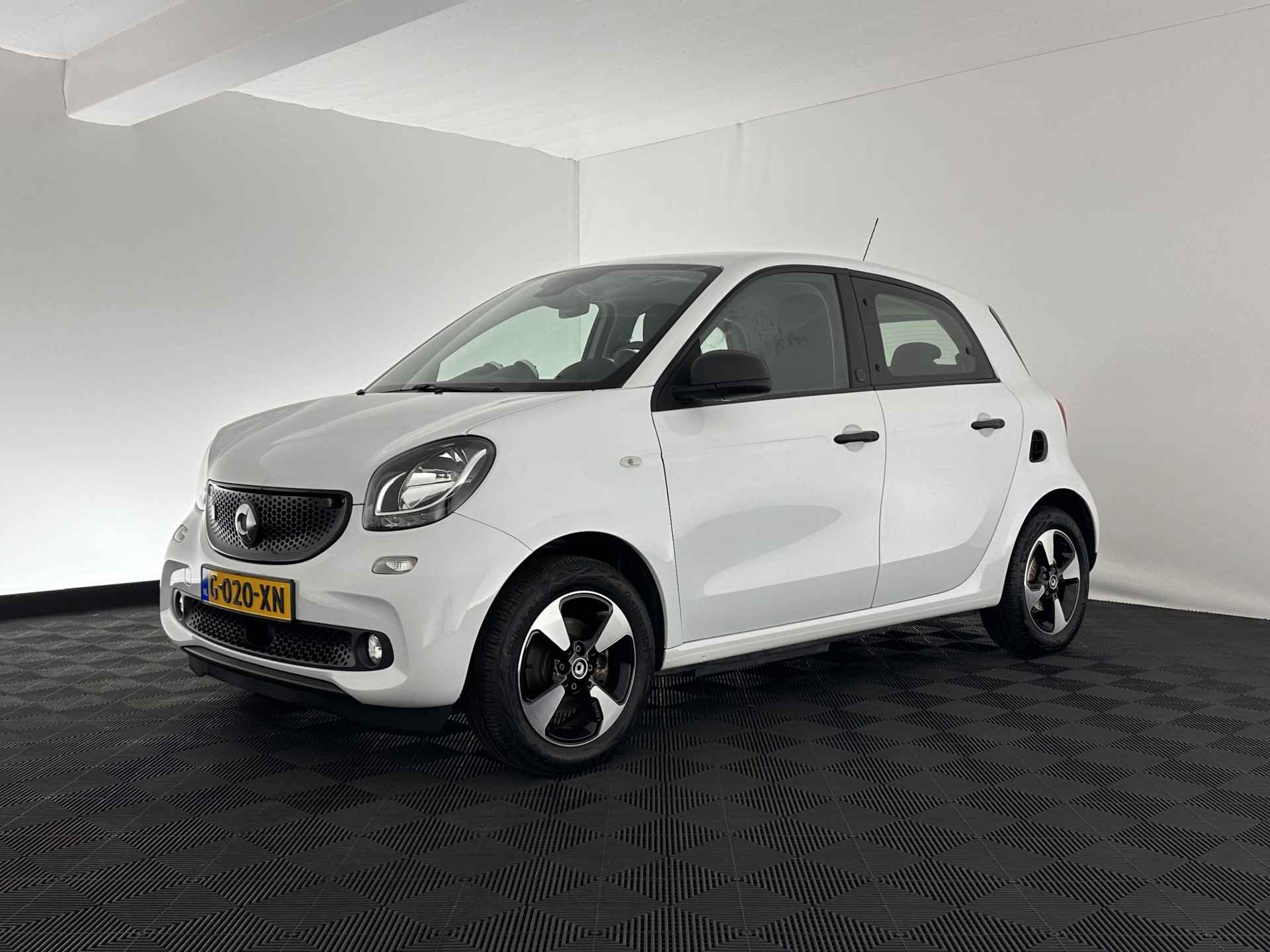 Smart Forfour EQ Business Solution Cool&Audio Pack 18 kWh [ 3-Fase ] (INCL-BTW) *FULL-LEATHER | AIRCO | DAB | CRUISE | COMFORT-SEATS | 15''ALU* - 3/28