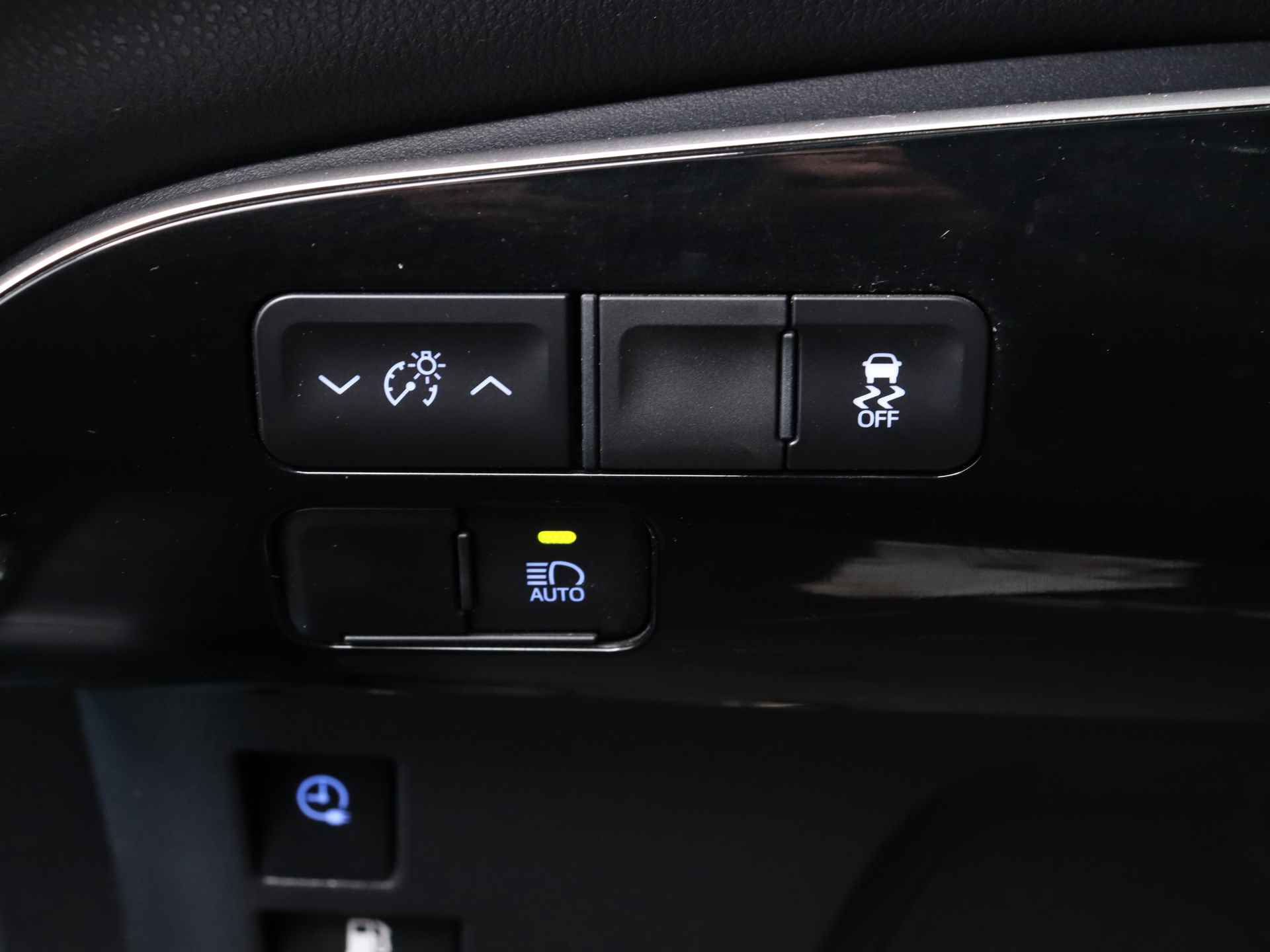Toyota Prius 1.8 Plug-in Hybrid Dynamic Limited | navigatie | camera | bluetooth | - 29/40