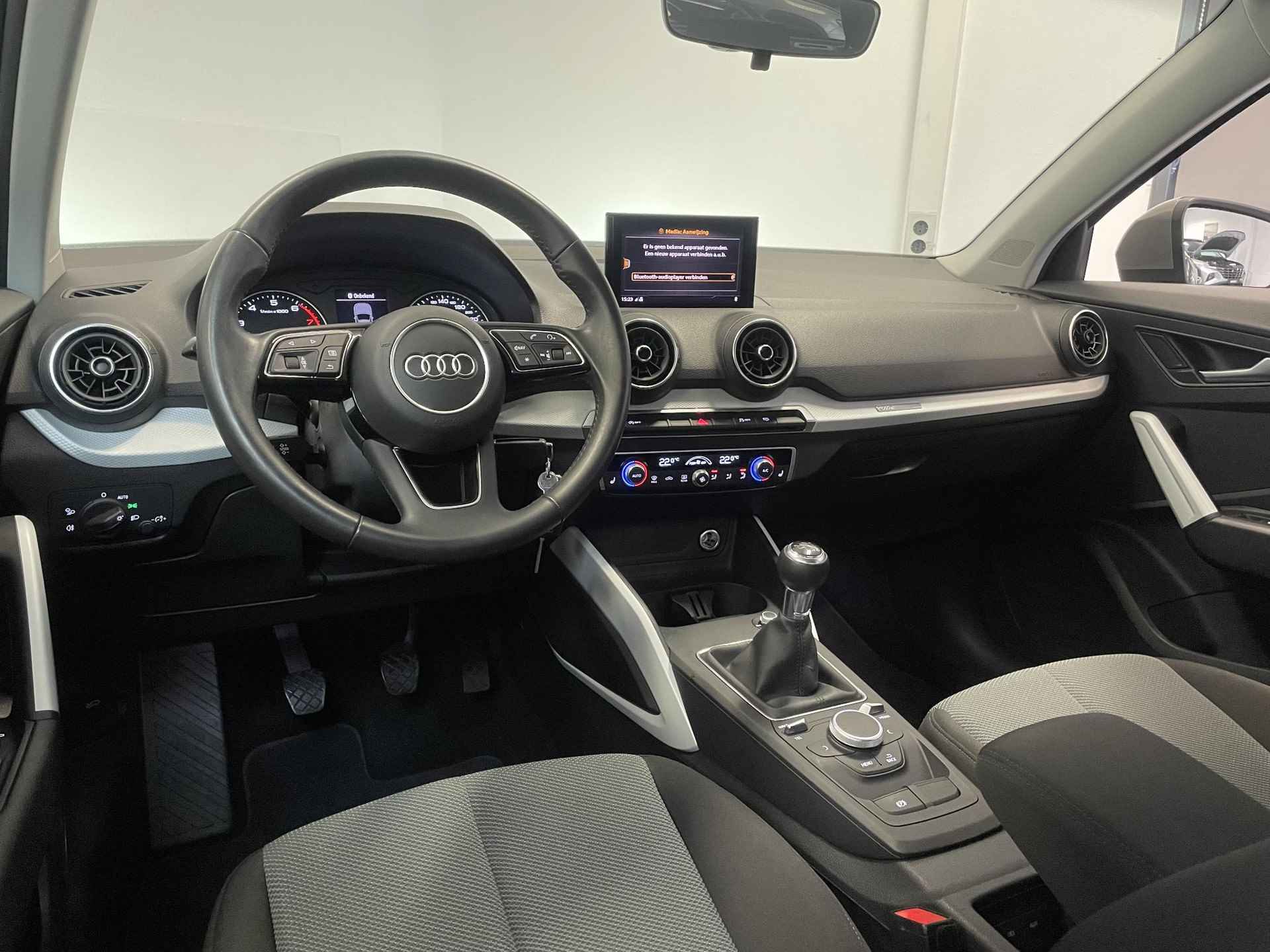 Audi Q2 30 TFSI S-line | TREKHAAK | NAVI | LED | STOELVERWARMING | - 4/37