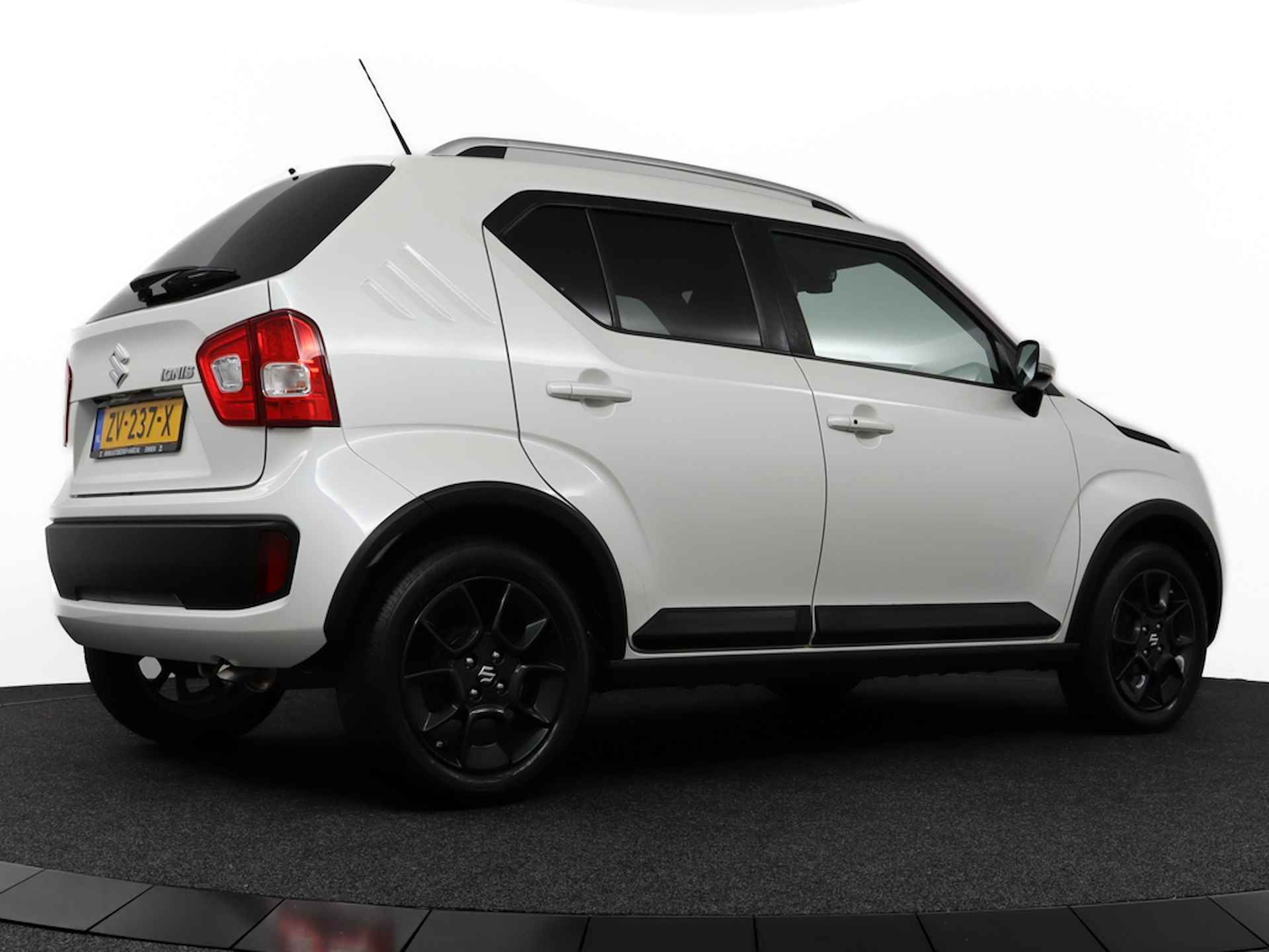 Suzuki Ignis 1.2 DUALJET STIJL AUTOMAAT ECC/CRUISE/NAV/CAMERA/KEYLESS.ENTRY/STOEL.VERWARM./9.700KM!! - 10/46