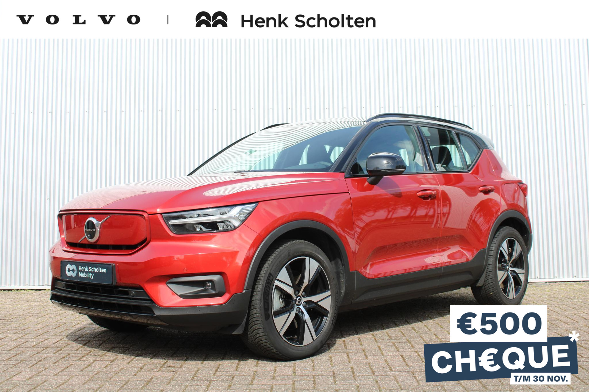 Volvo XC40 Recharge P8 AWD R-Design, 360° Camera, Elektrisch verstelbare voorstoelen + bestuurdersstoel met geheugen, Voorstoelen/stuur verwarmd, Harman/Kardon audio systeem, Draadloze telefoonoplader, Lederen bekleding, 19'' Lichtmetalen velgen