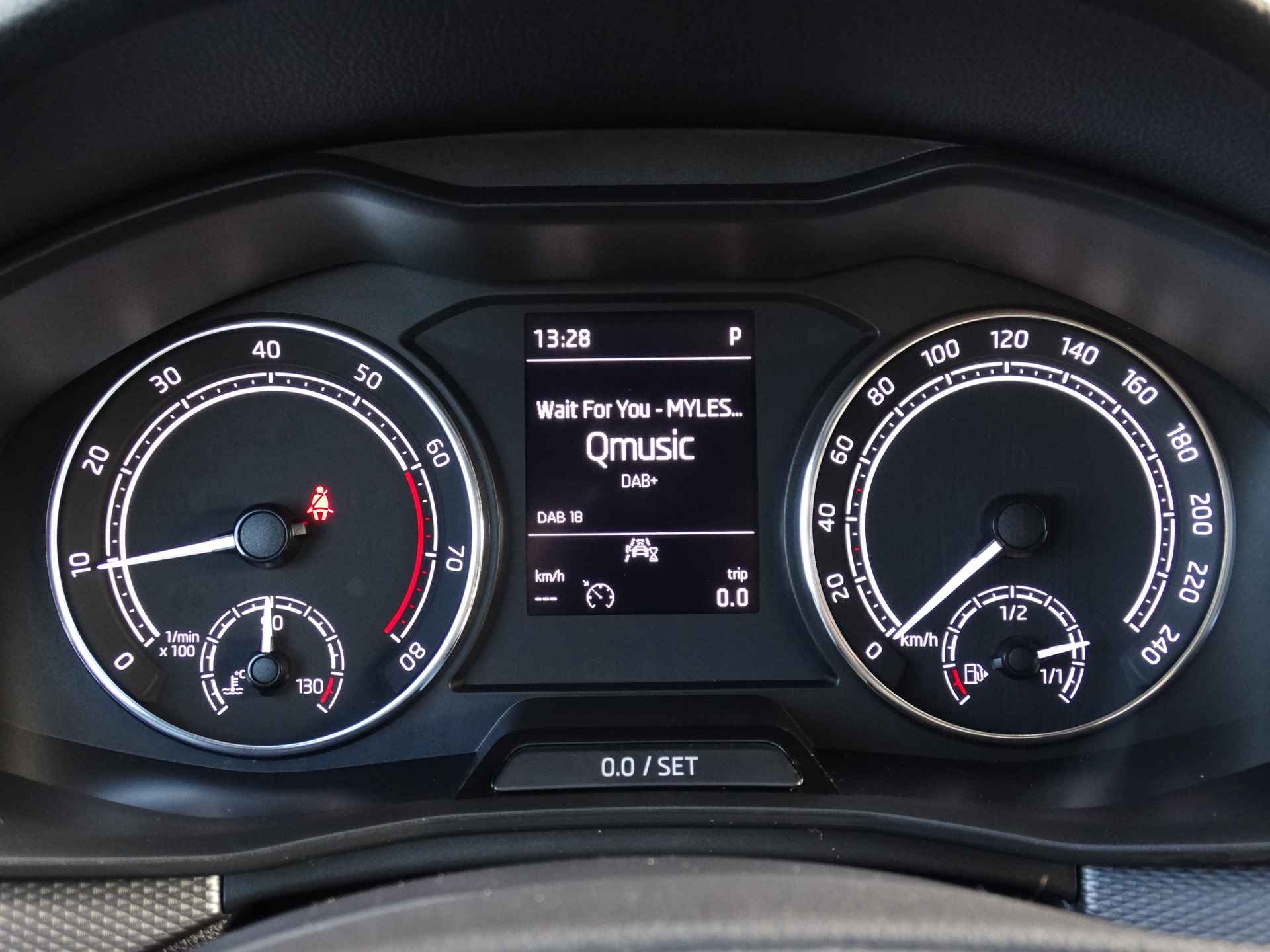 Škoda Kamiq 1.0 TSI 110PK 7-DSG Ambition | Cruise Control | Apple Carplay/Android Auto | Airco | - 6/23