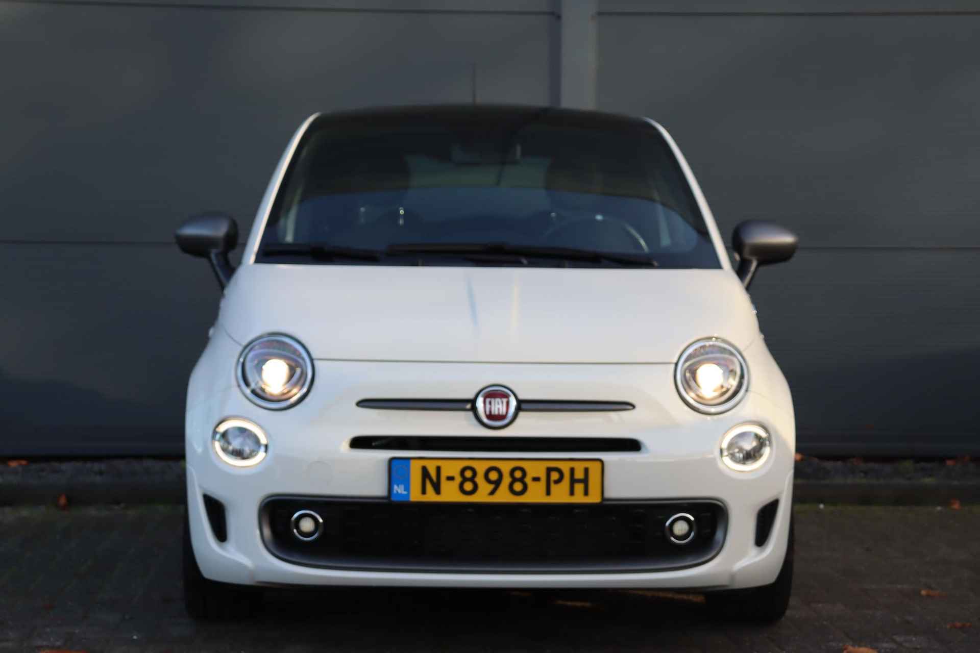 Fiat 500 1.0 Hybrid Sport / 11.000 KM! / Schuifdak / Carplay - 2/26