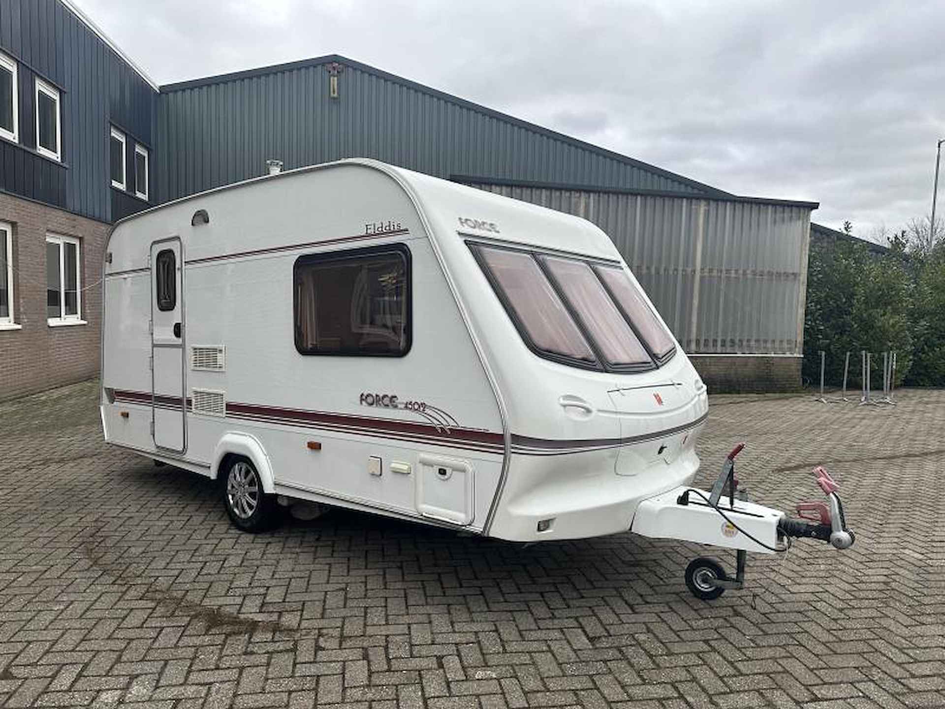 Elddis Force 4502 / mover + supertoiletruimte - 3/25