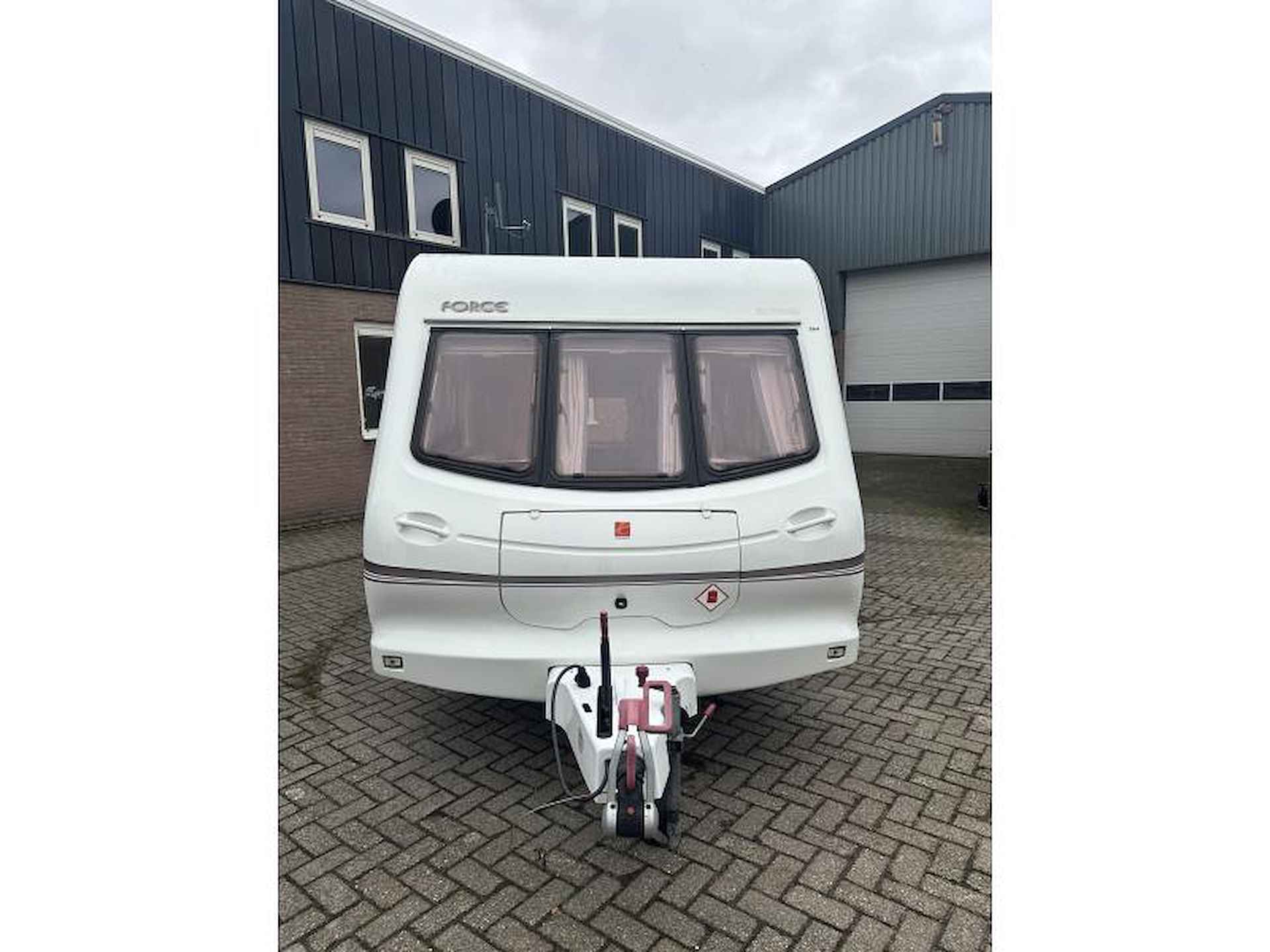 Elddis Force 4502 / mover + supertoiletruimte - 4/25